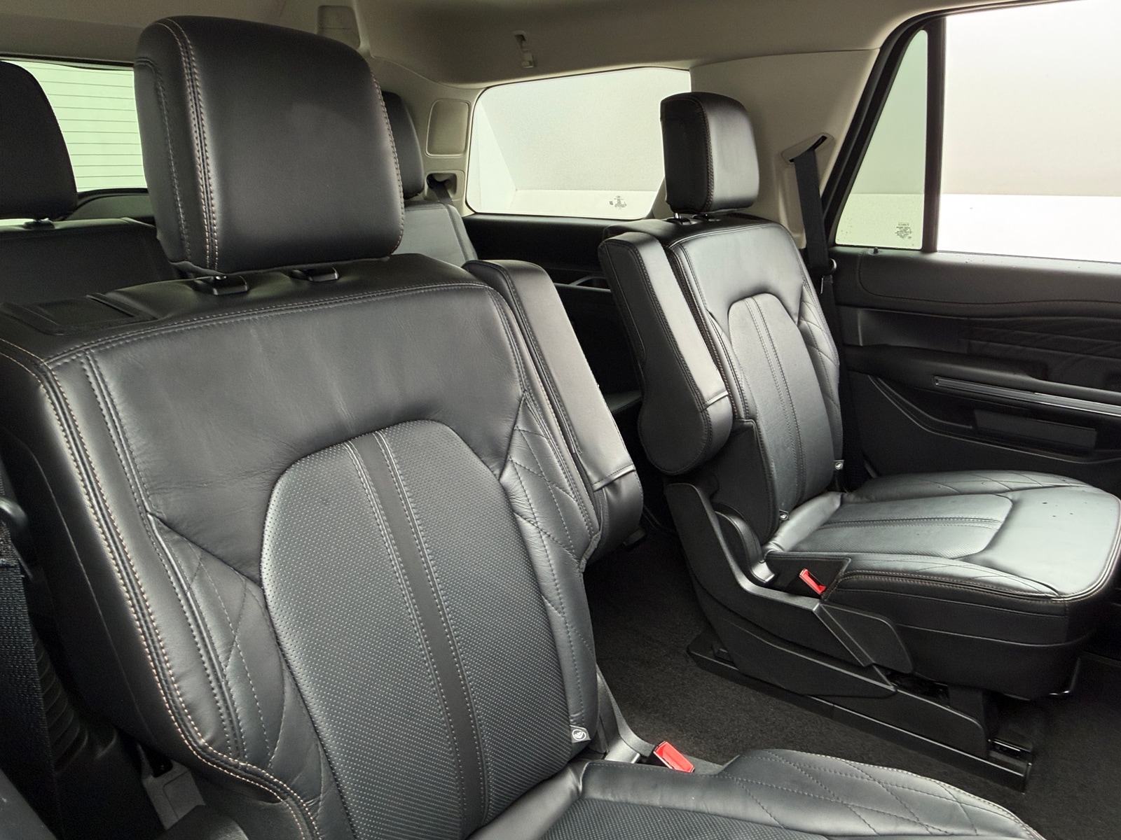 Thumbnail: 2021 Ford Expedition - 5