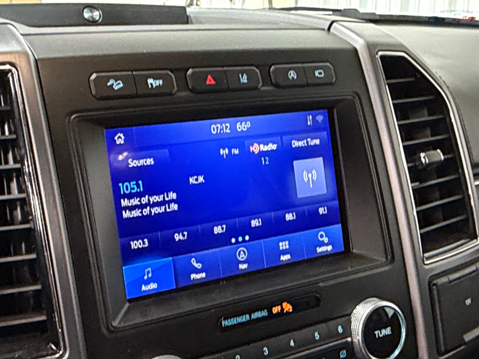 Thumbnail: 2021 Ford Expedition - 3