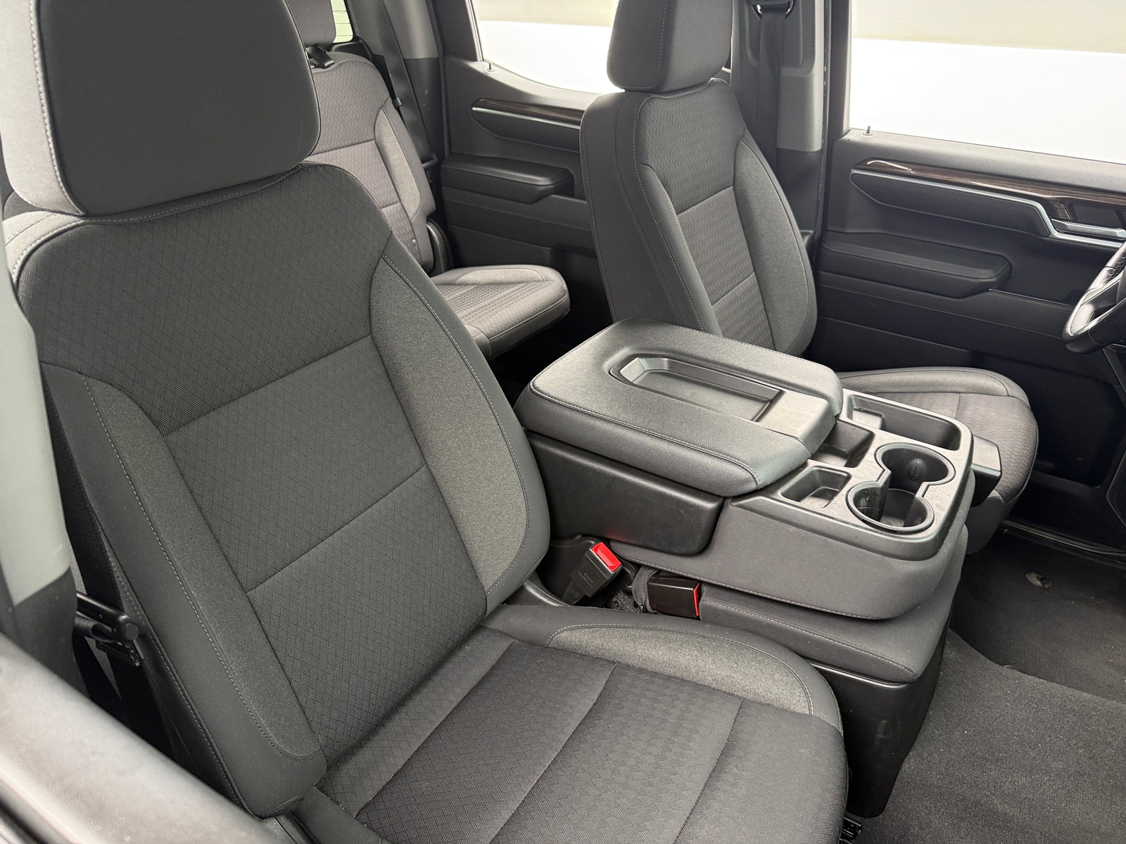 Thumbnail: 2022 Chevrolet Silverado 1500 - 2