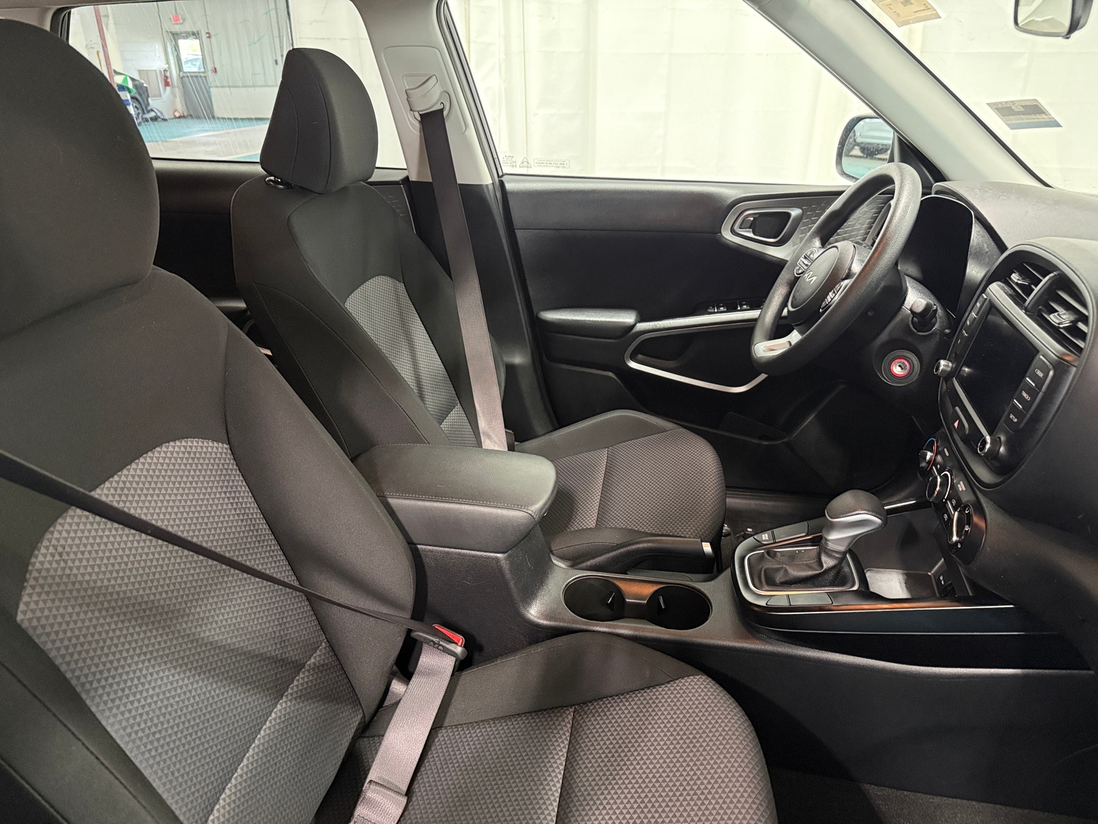 Thumbnail: 2025 Kia Soul - 2