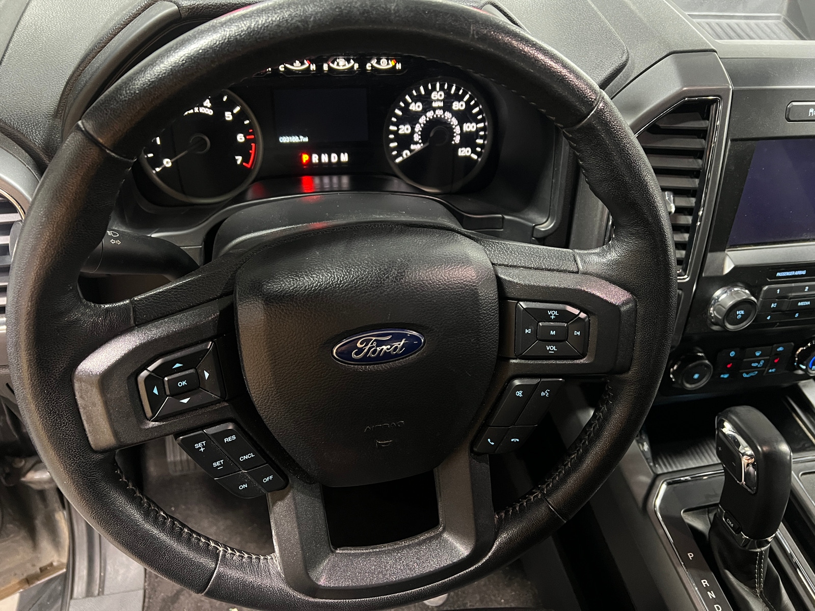 Thumbnail: 2020 Ford Econoline - 5