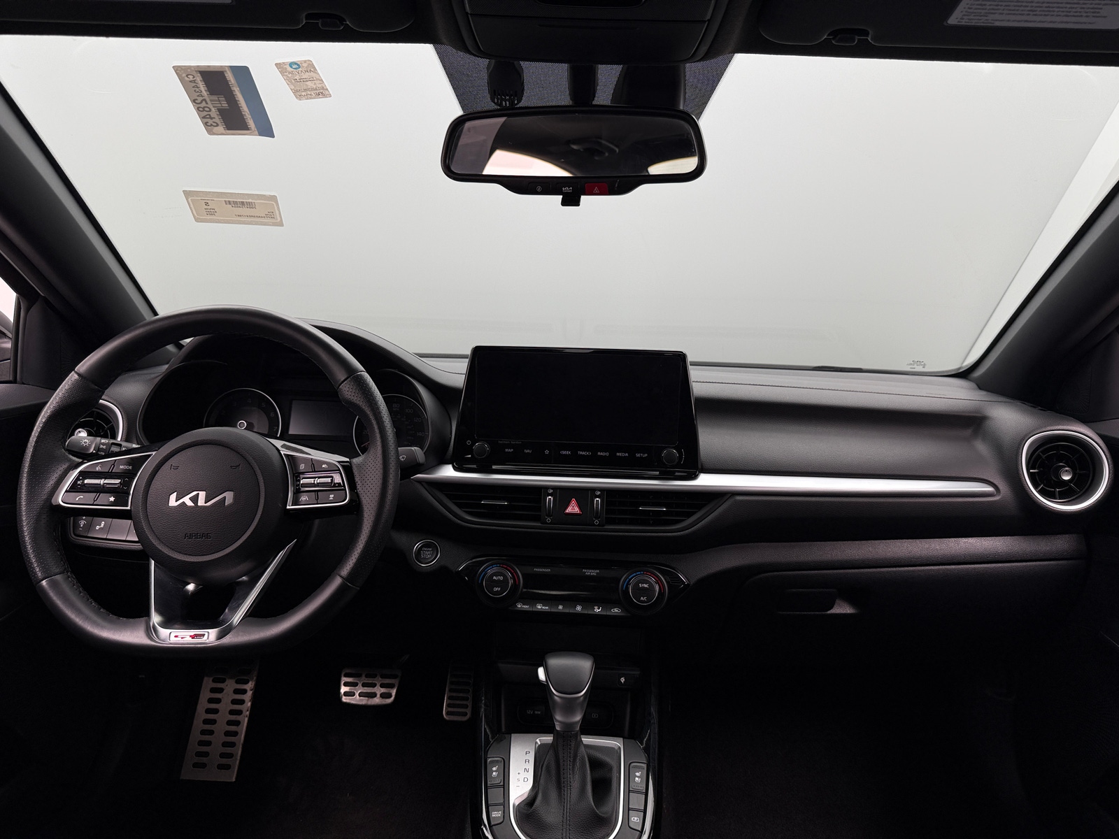 Thumbnail: 2024 Kia Forte - 3
