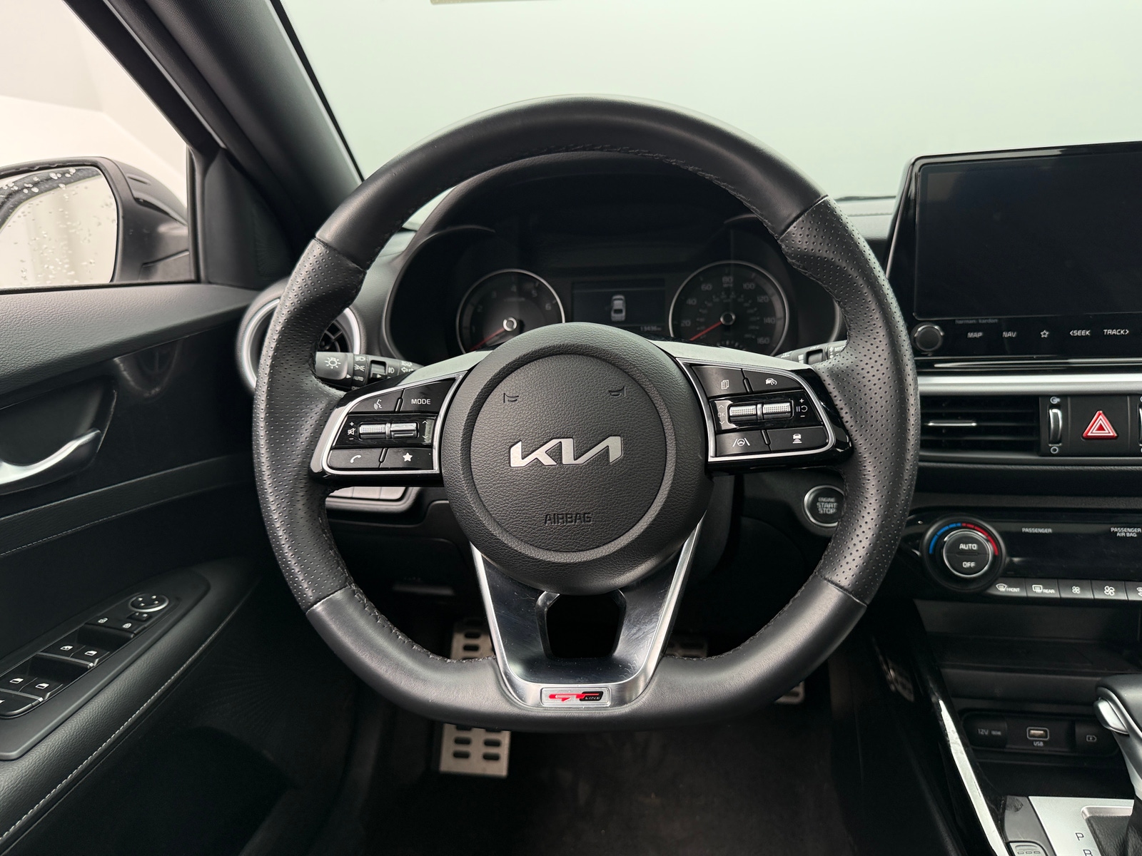 Thumbnail: 2024 Kia Forte - 5