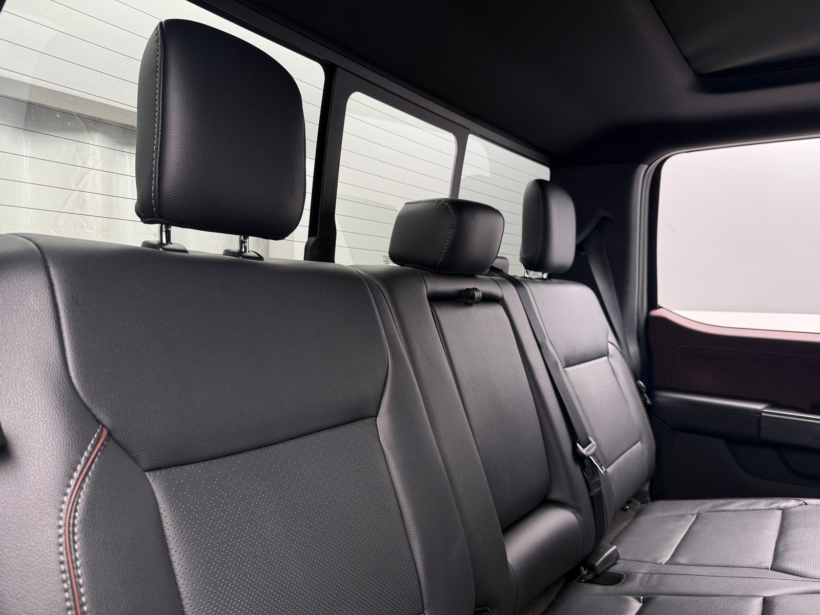 Thumbnail: 2023 Ford Econoline - 5