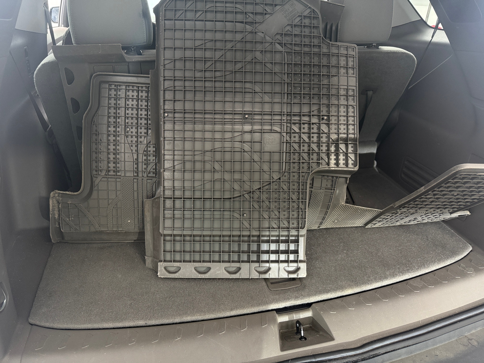 Thumbnail: 2020 Chevrolet Traverse - 7