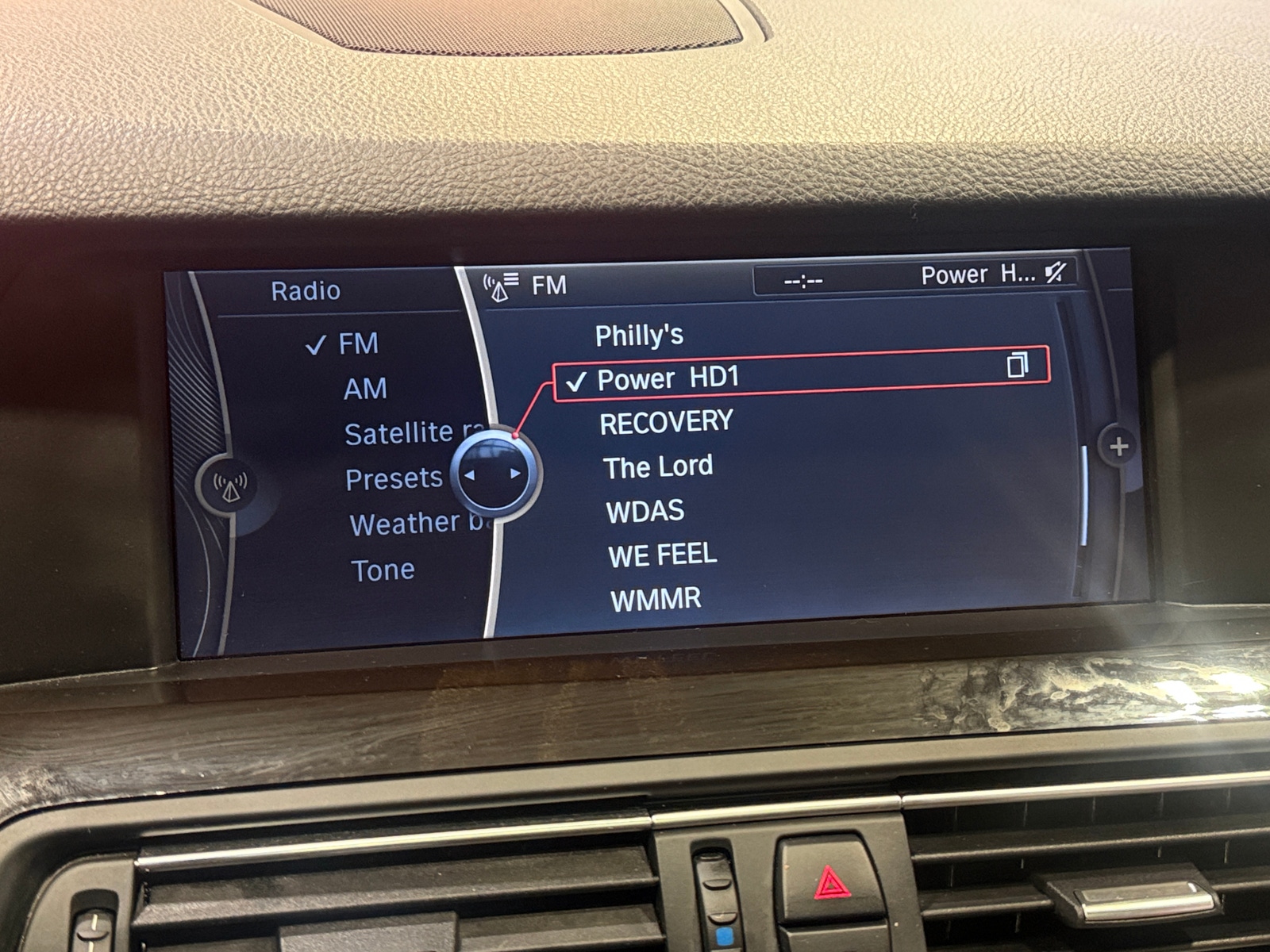 Thumbnail: 2011 BMW 5 Series - 3