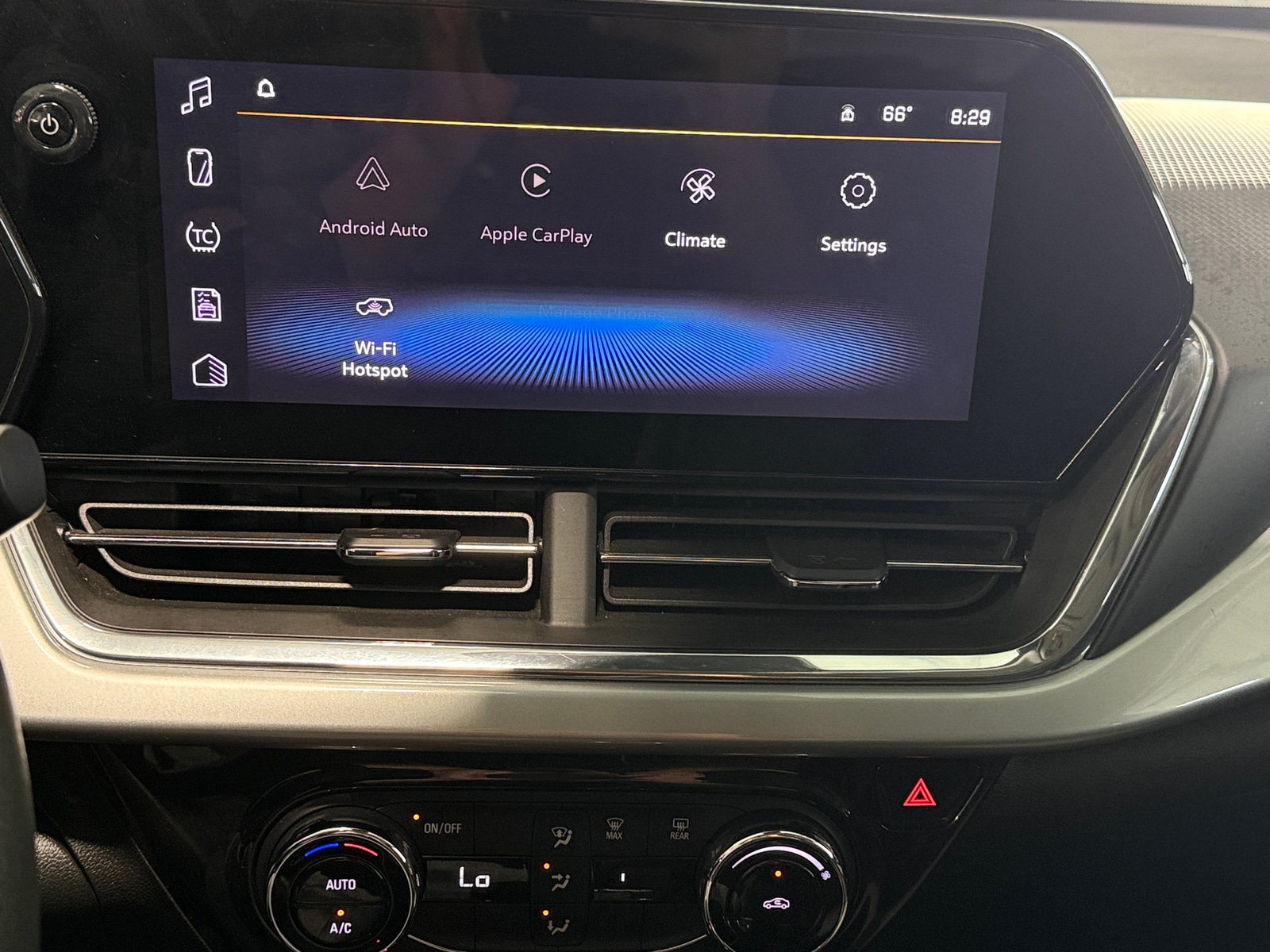 Thumbnail: 2025 Chevrolet Trax - 4