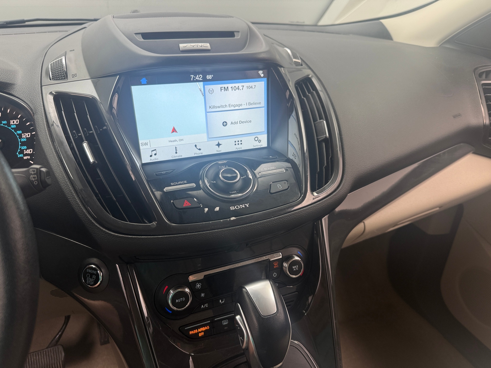 Thumbnail: 2016 Ford Escape - 3