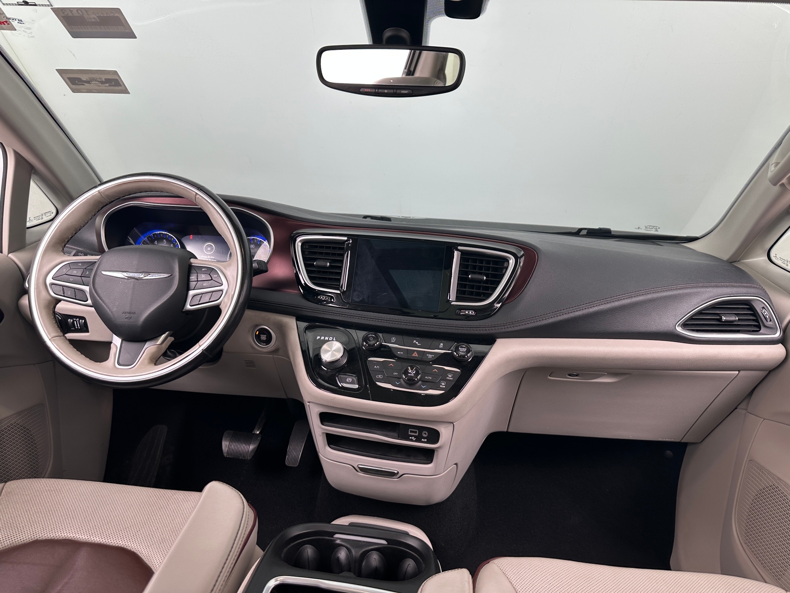 Thumbnail: 2019 Chrysler Pacifica - 2