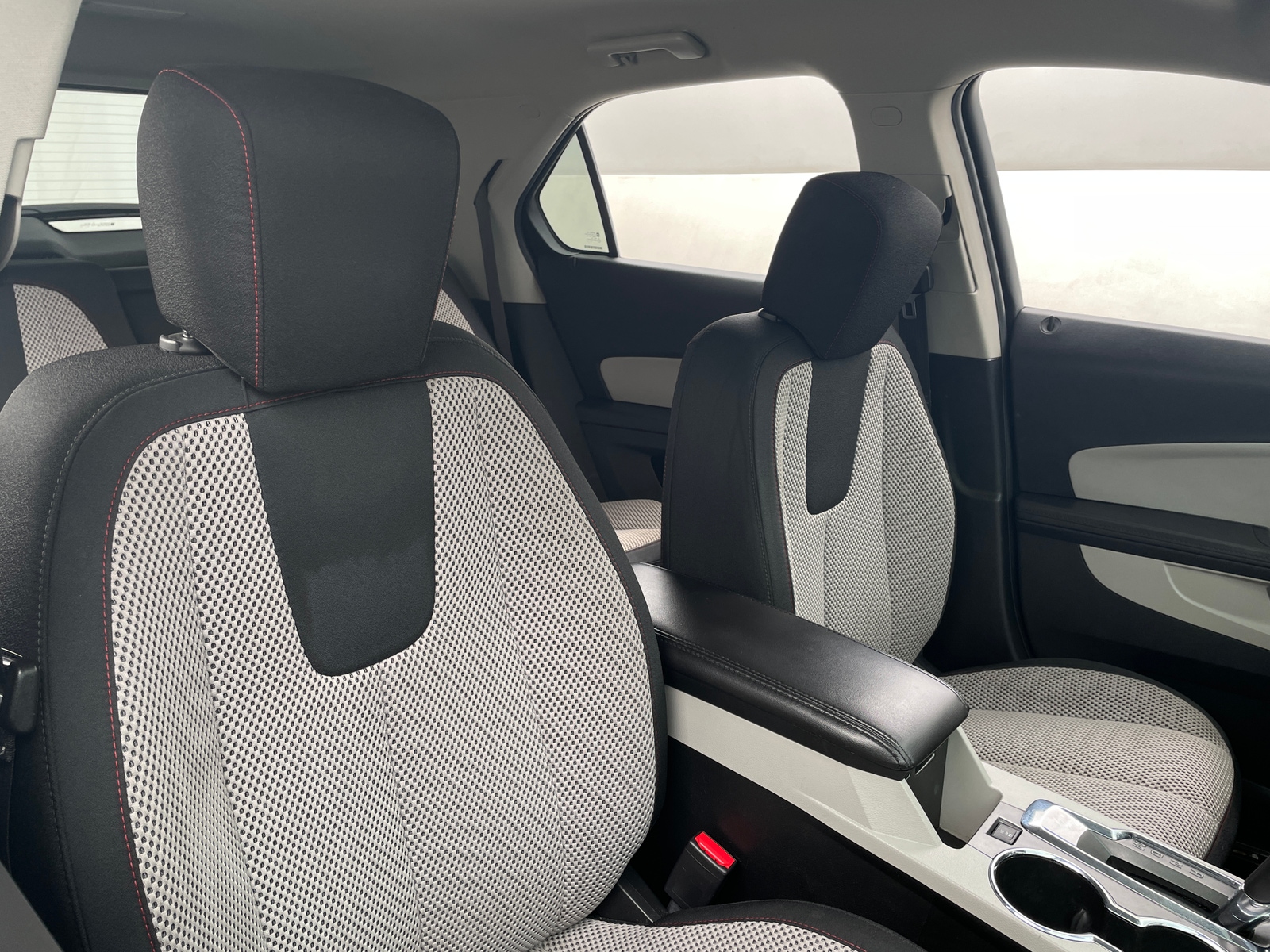 Thumbnail: 2017 Chevrolet Equinox - 2