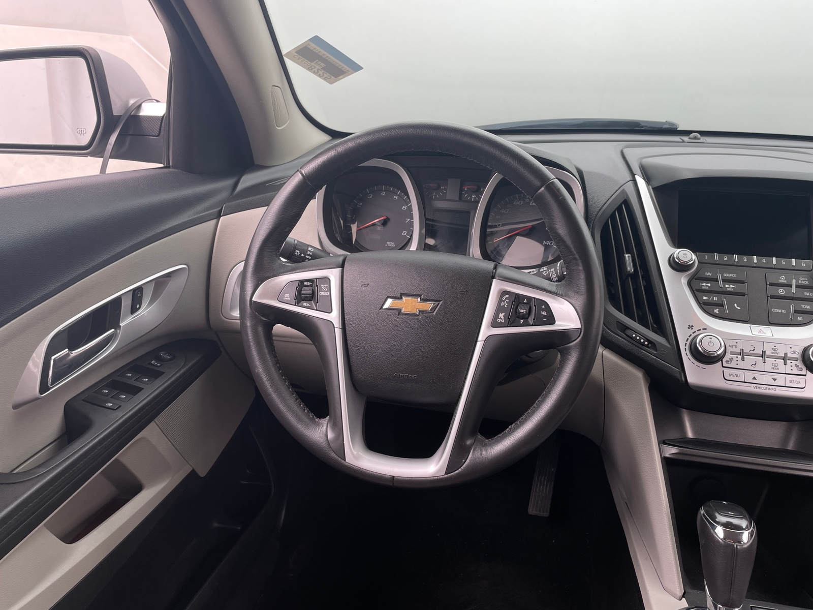 Thumbnail: 2017 Chevrolet Equinox - 5