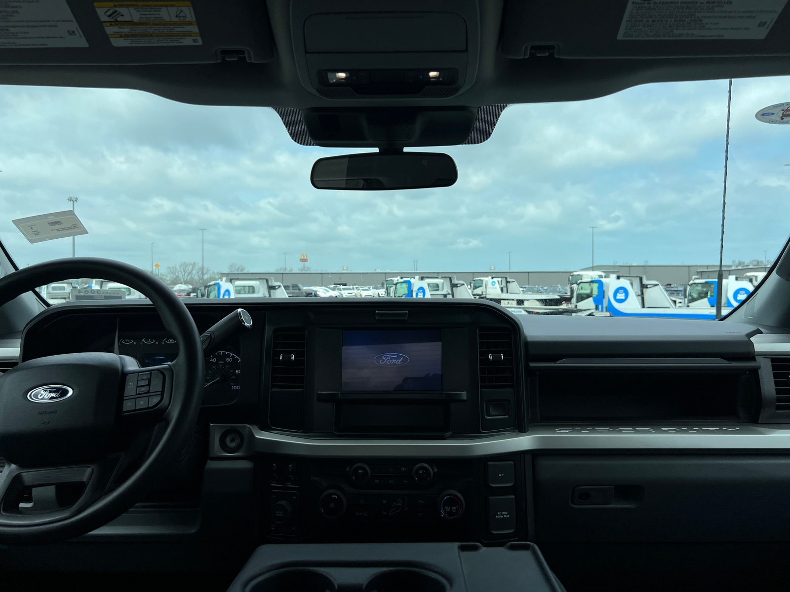 Thumbnail: 2025 Ford Econoline - 3