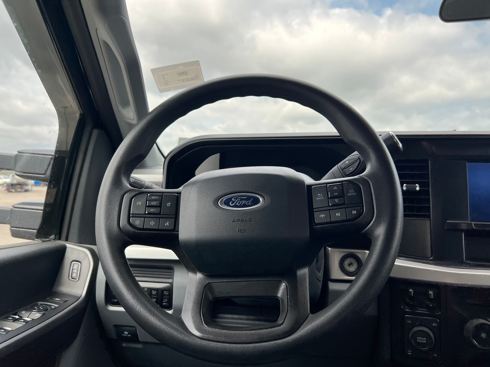 Thumbnail: 2025 Ford Econoline - 5