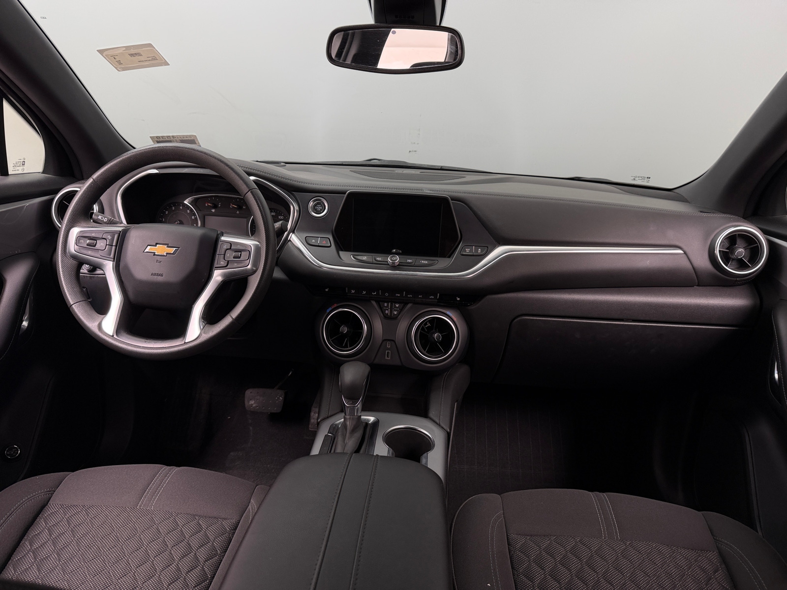 Thumbnail: 2022 Chevrolet Blazer - 3