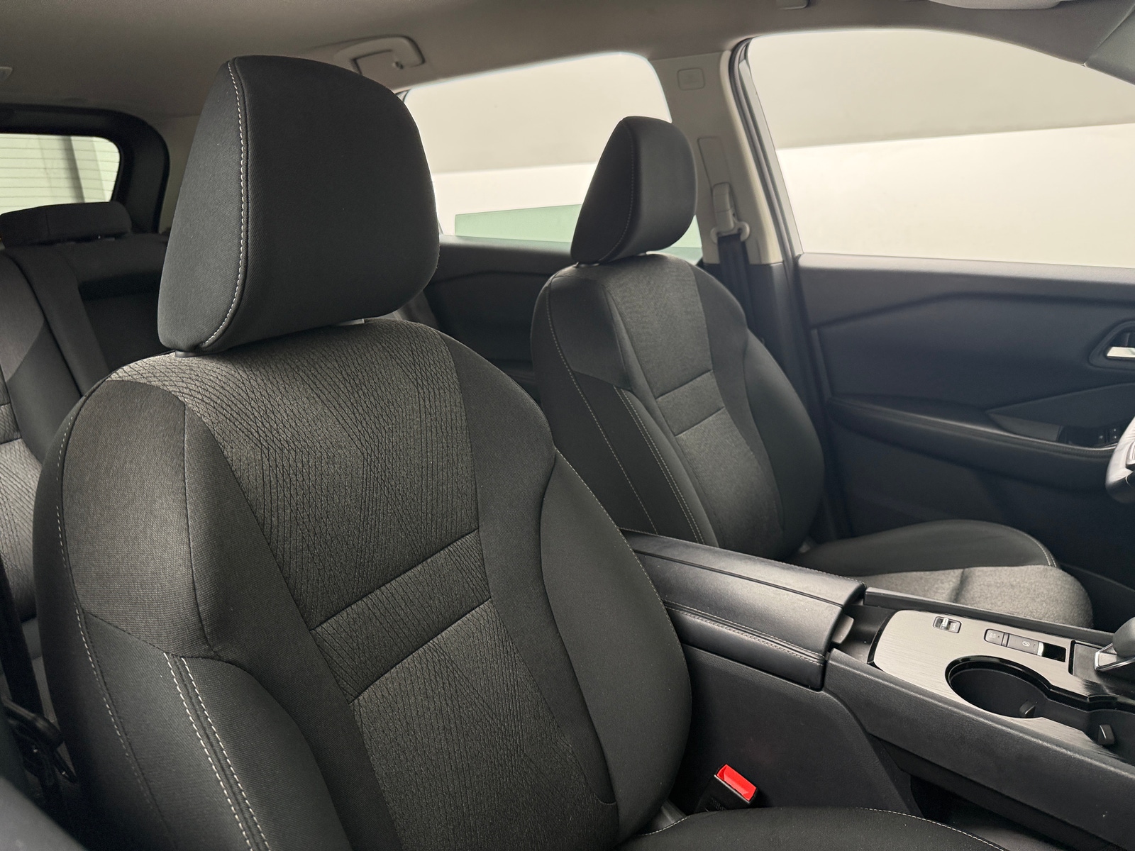 Thumbnail: 2025 Nissan Rogue - 2