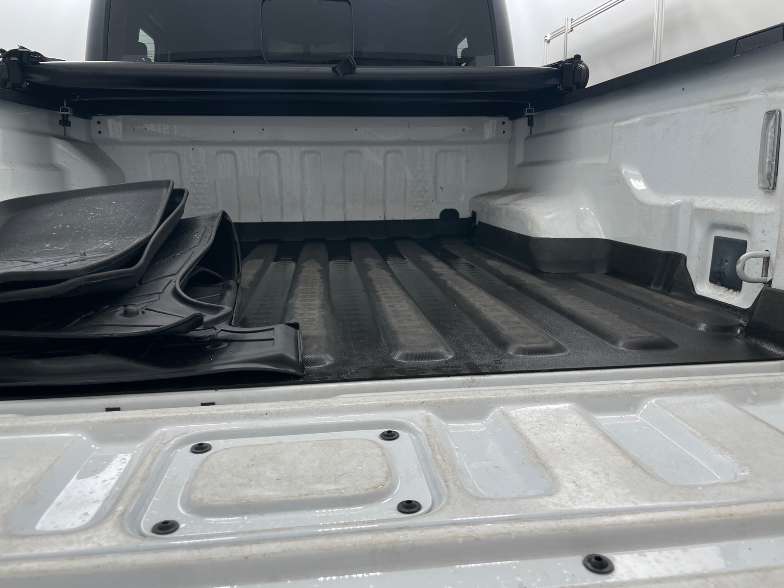 Thumbnail: 2024 Jeep Gladiator - 7