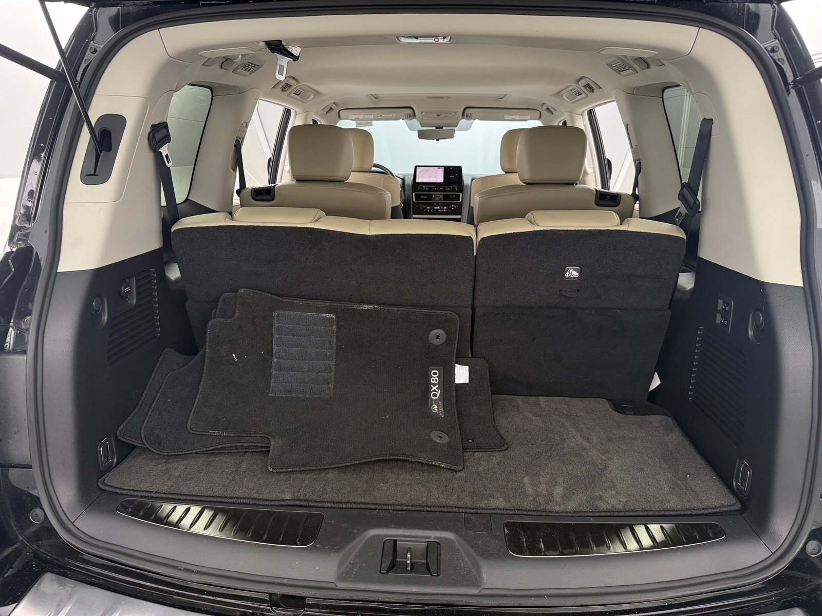 Thumbnail: 2024 INFINITI QX80 - 6