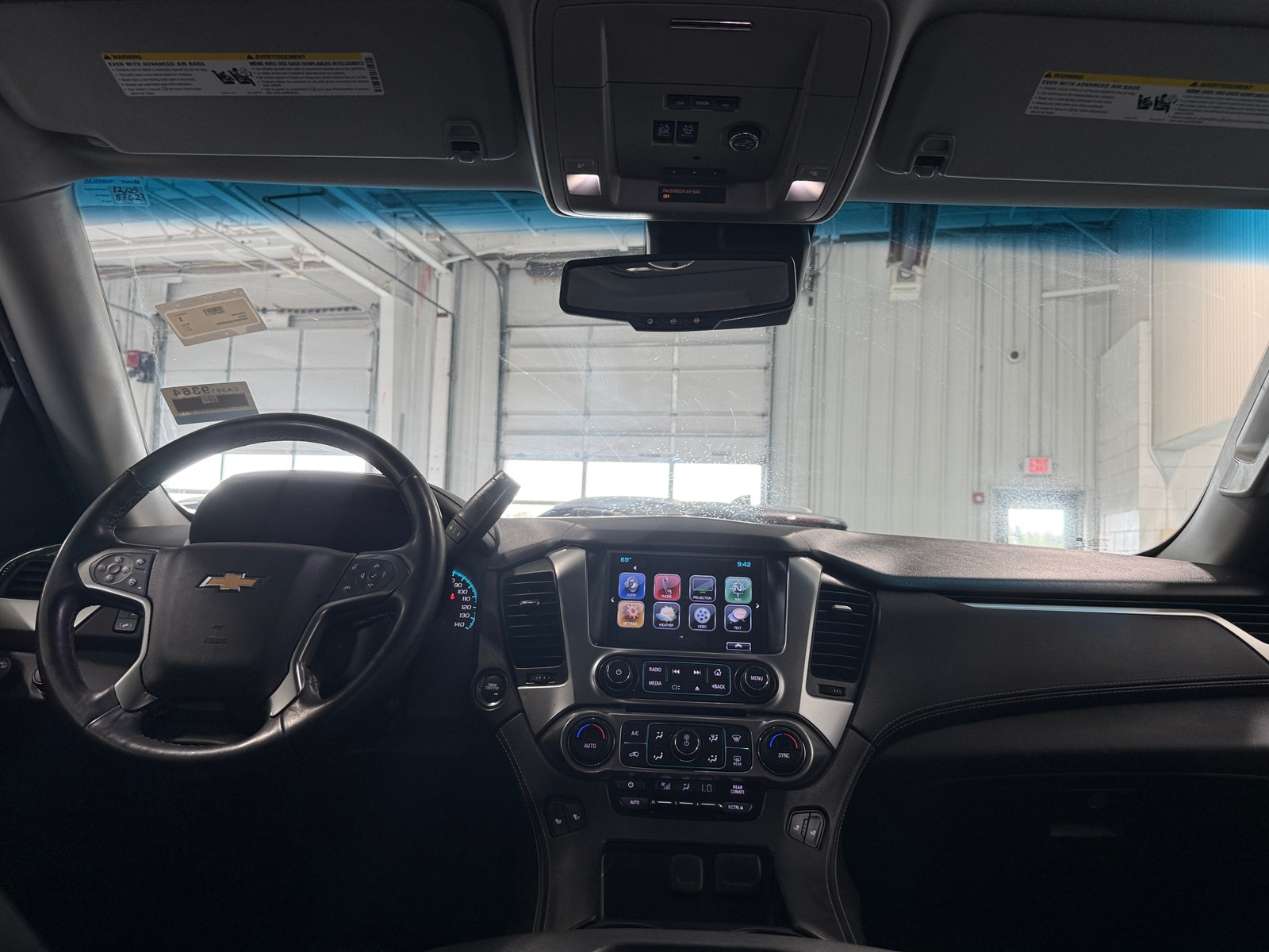 Thumbnail: 2017 Chevrolet Tahoe - 2