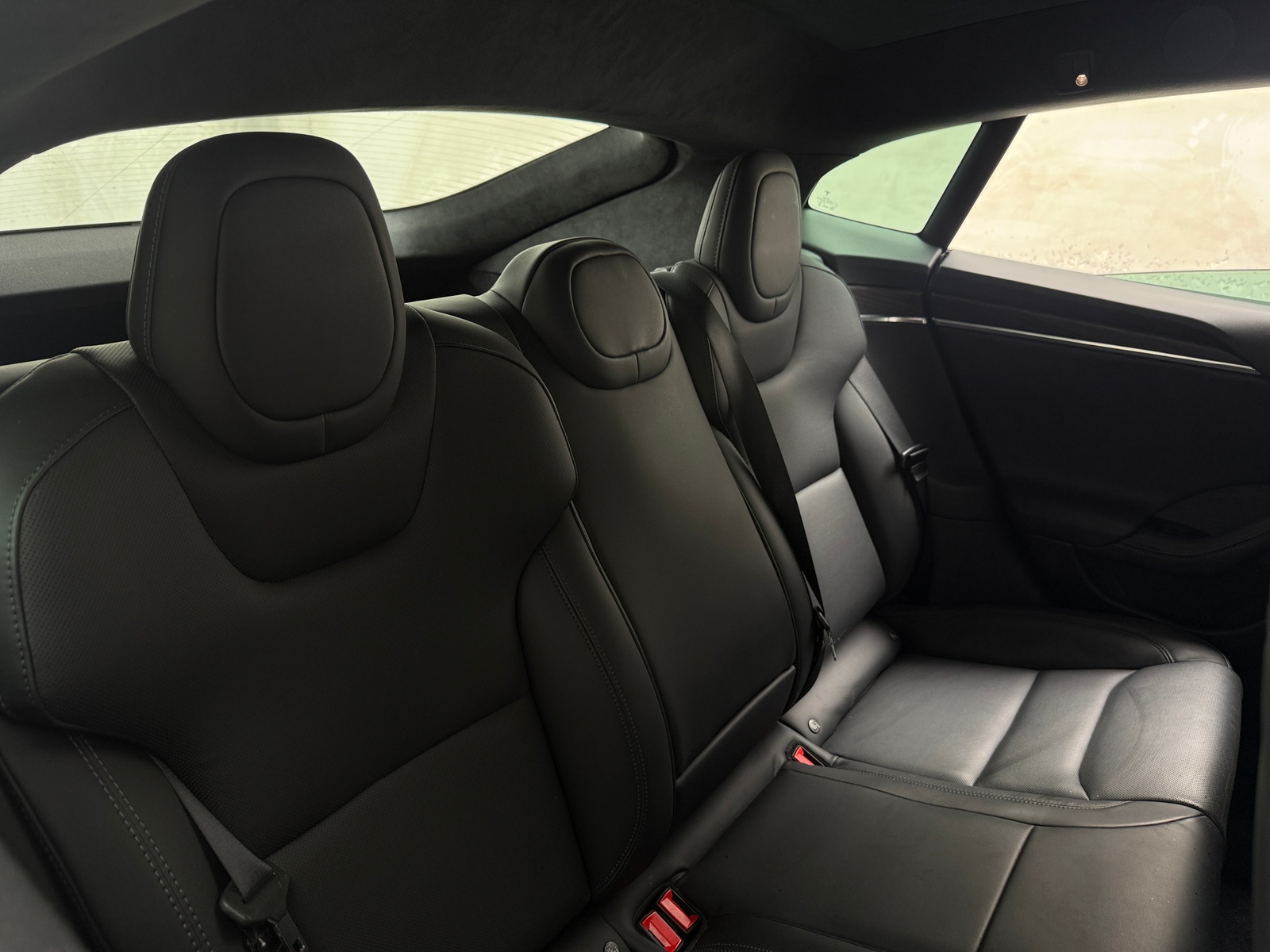 Thumbnail: 2022 Tesla Model S - 5