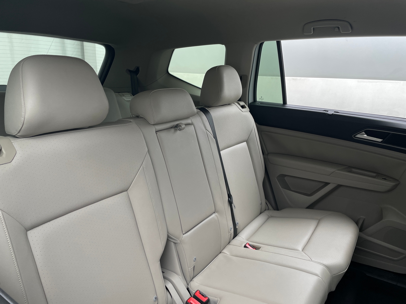 Thumbnail: 2019 Volkswagen Atlas - 5