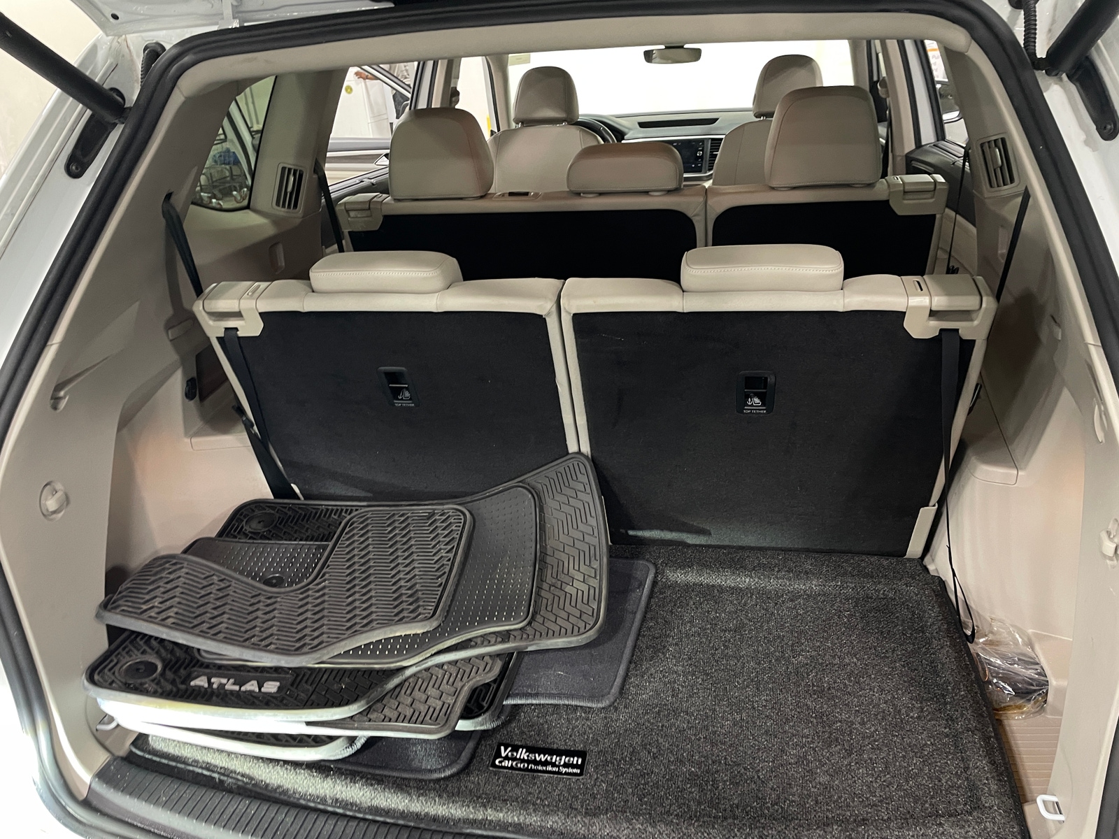 Thumbnail: 2019 Volkswagen Atlas - 6