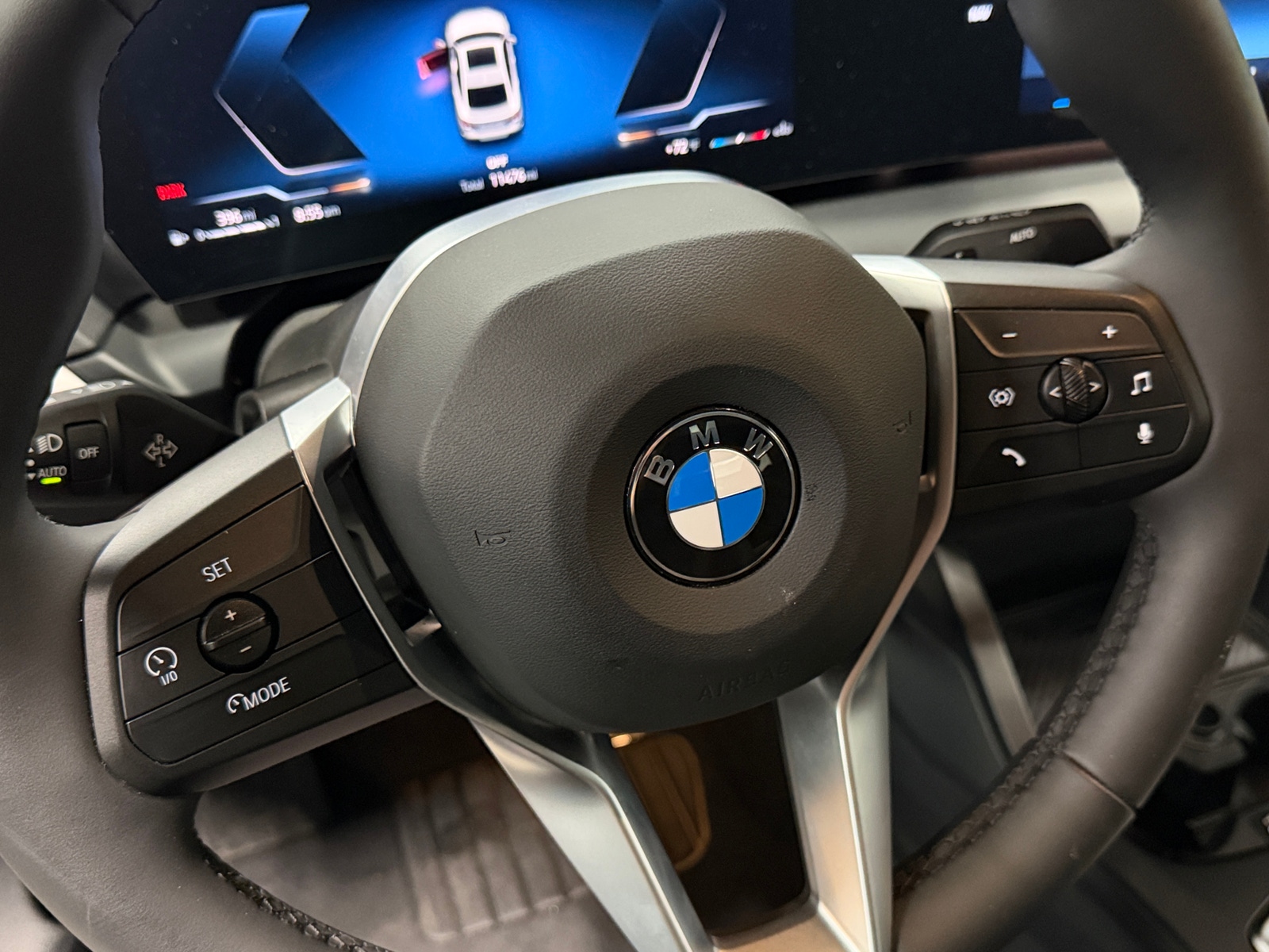 Thumbnail: 2025 BMW 2 Series - 4