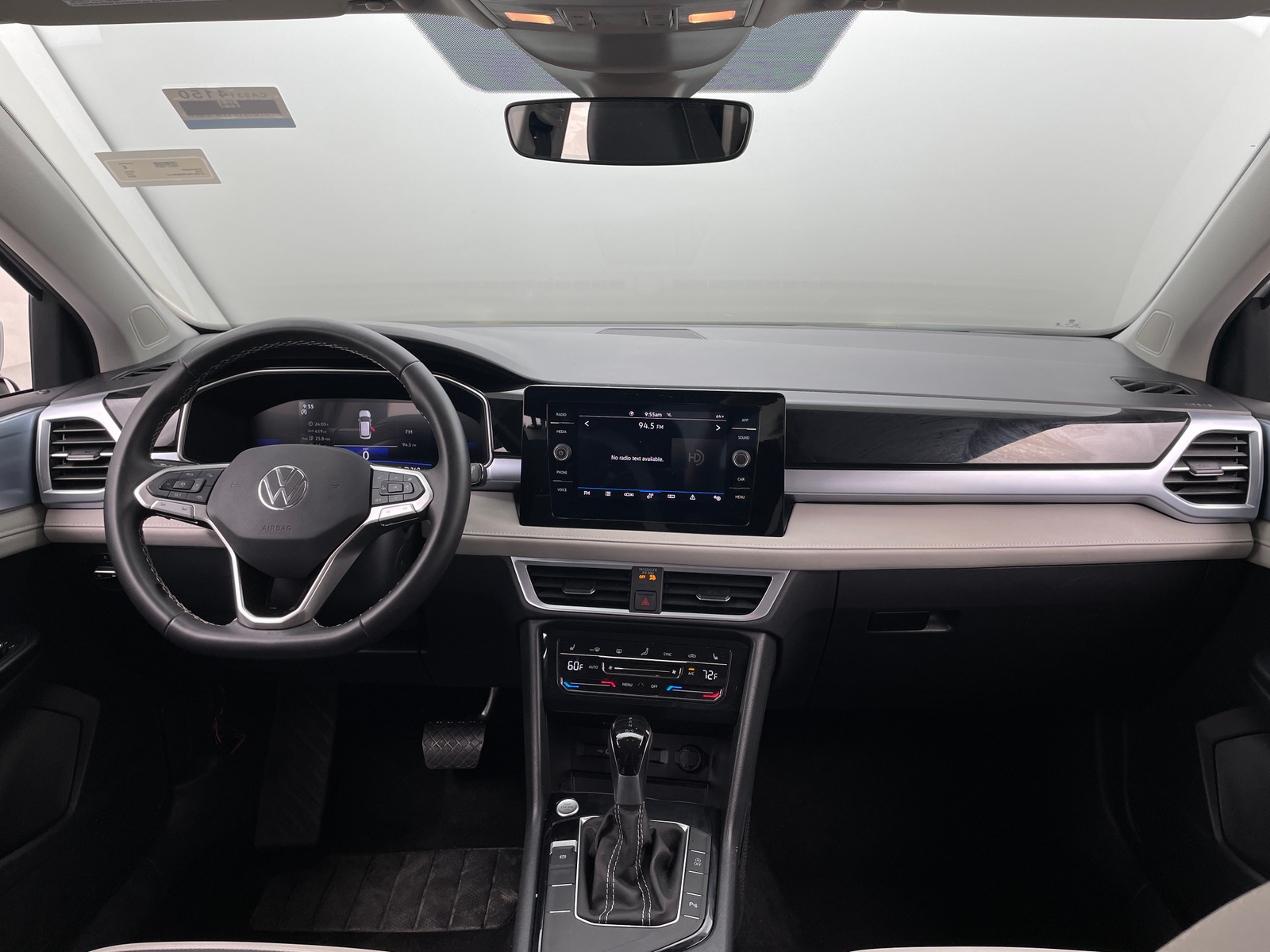 Thumbnail: 2025 Volkswagen Taos - 3