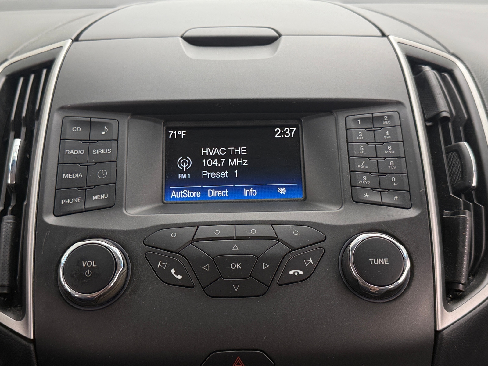 Thumbnail: 2017 Ford Edge - 4