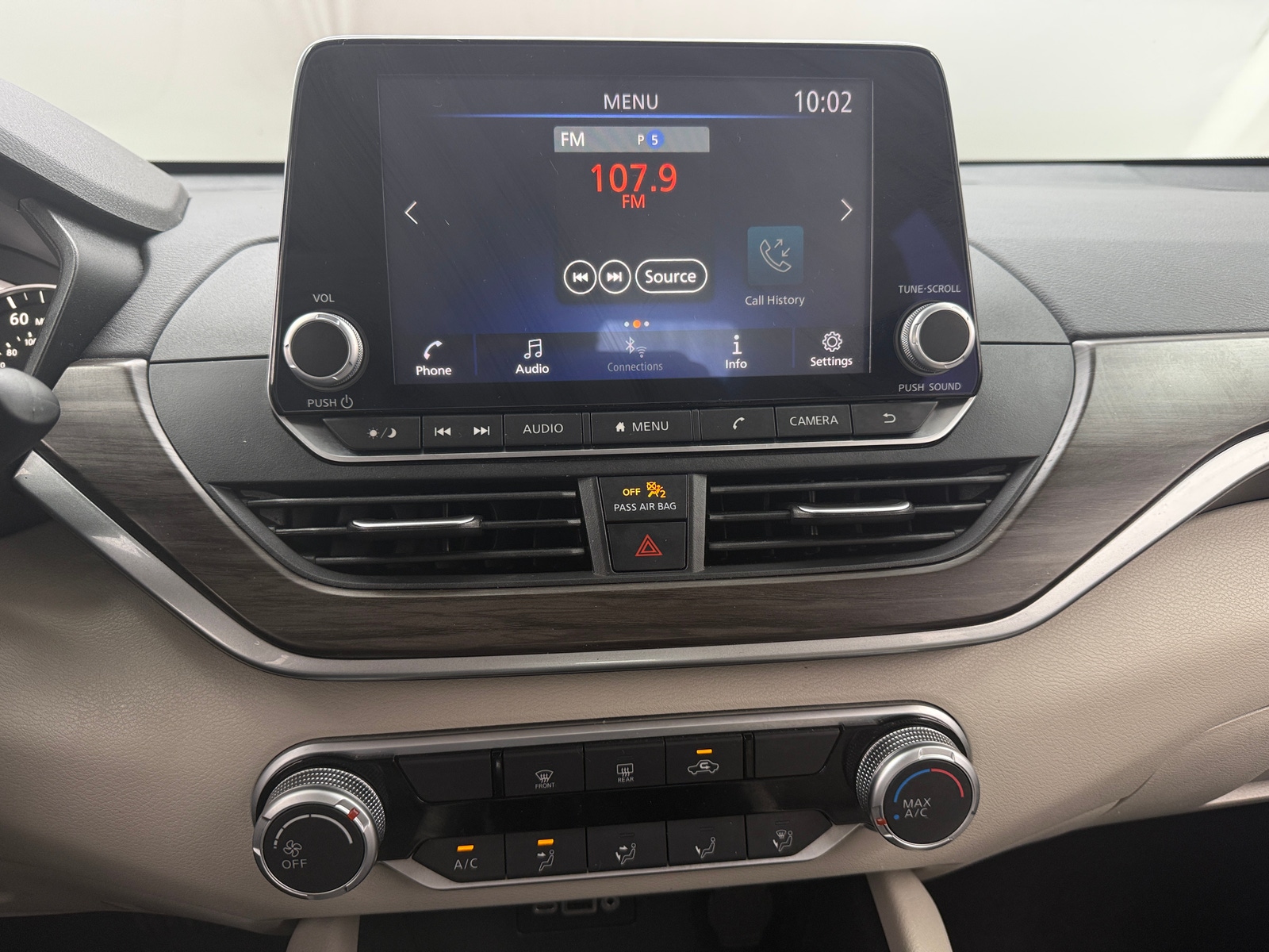 Thumbnail: 2025 Nissan Altima - 4