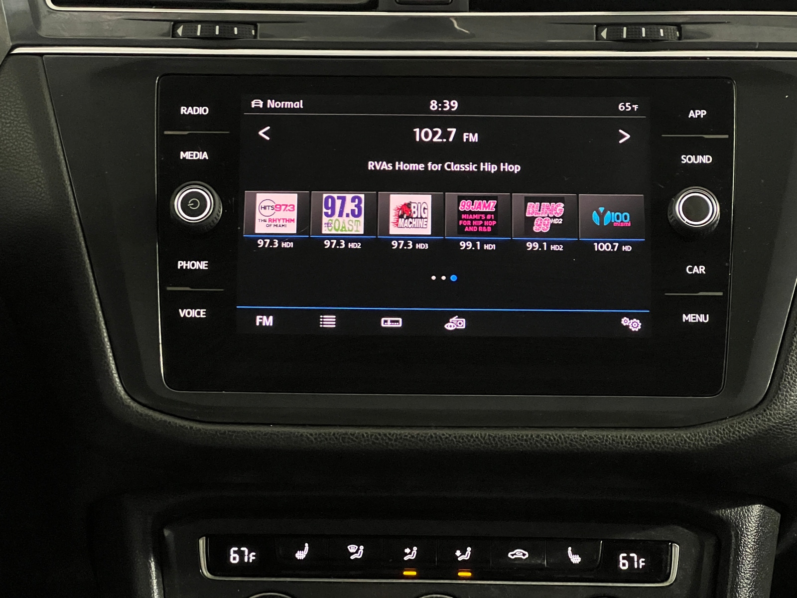 Thumbnail: 2019 Volkswagen Tiguan - 3