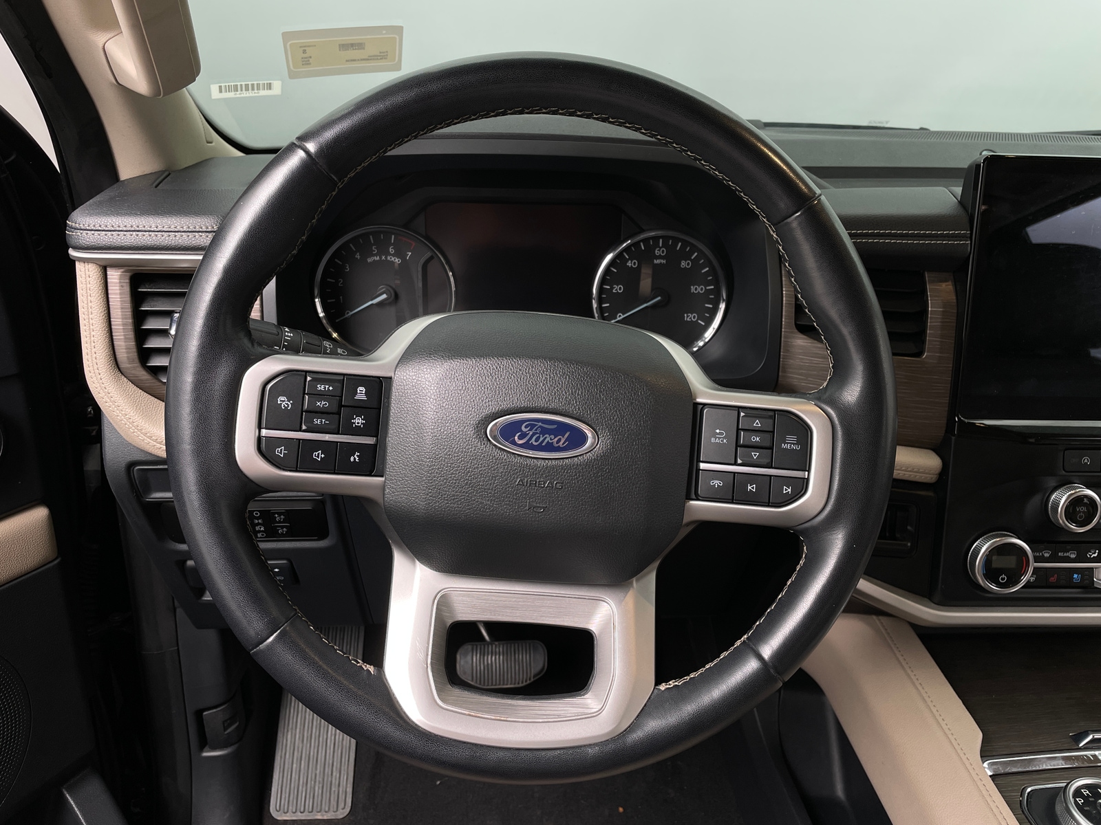 Thumbnail: 2024 Ford Expedition - 4