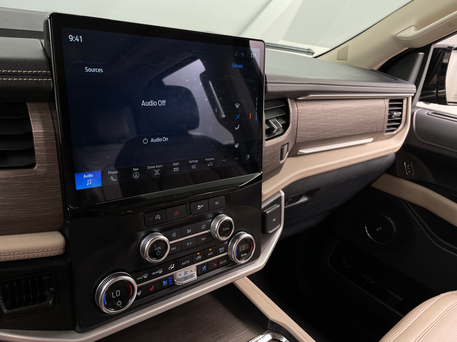 Thumbnail: 2024 Ford Expedition - 3