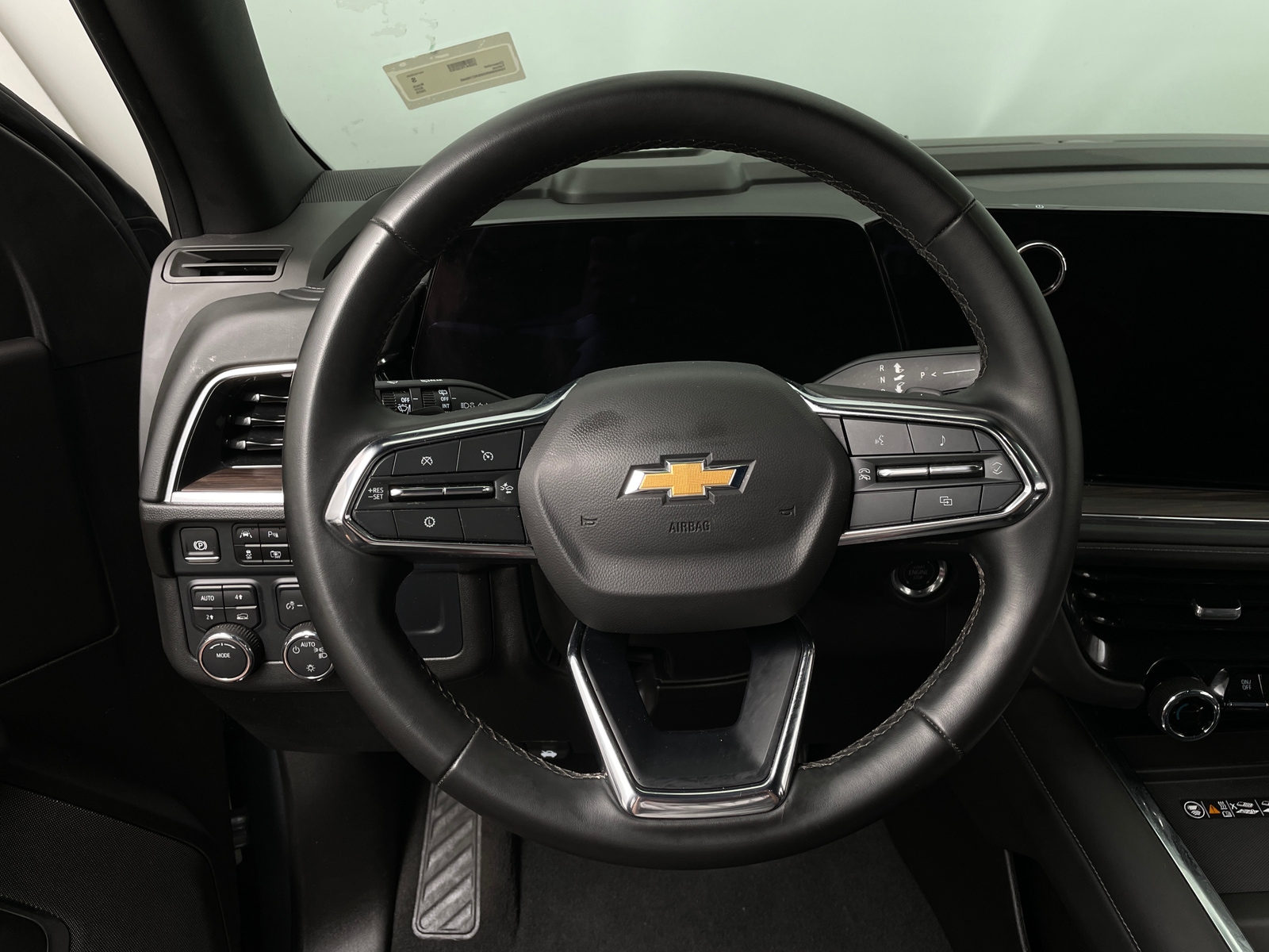 Thumbnail: 2025 Chevrolet Tahoe - 4