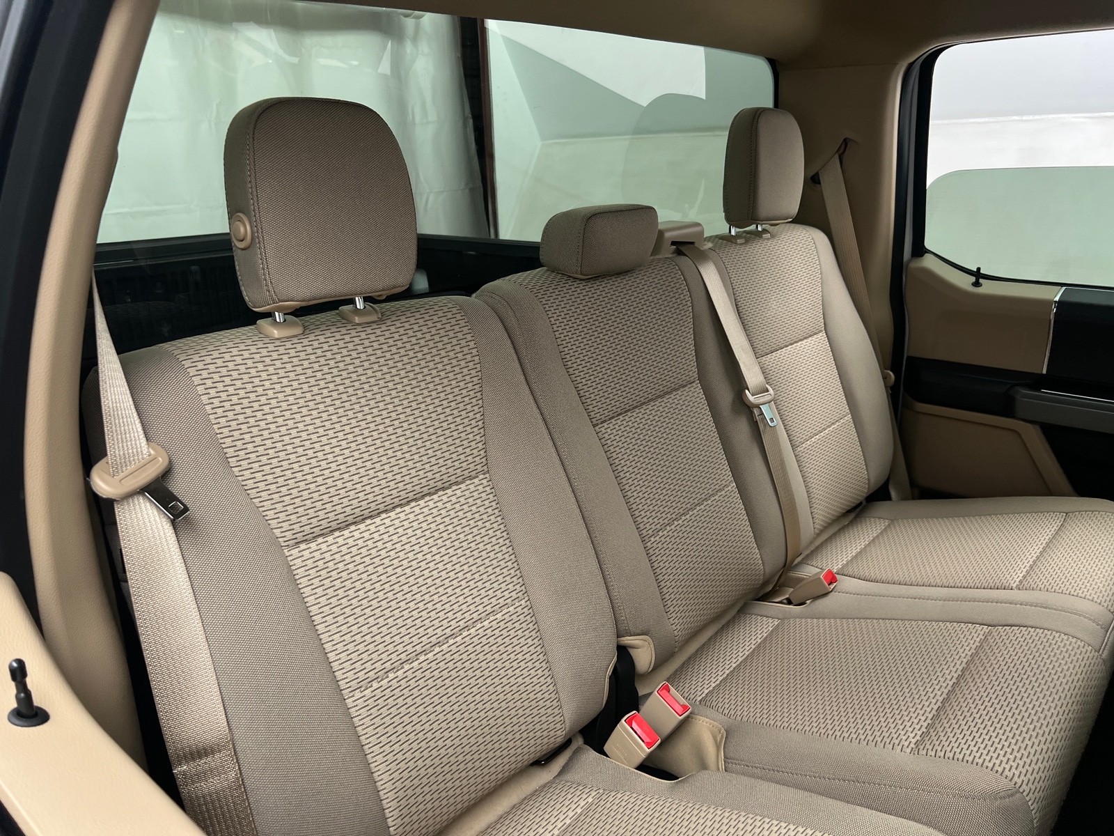 Thumbnail: 2018 Ford Econoline - 6