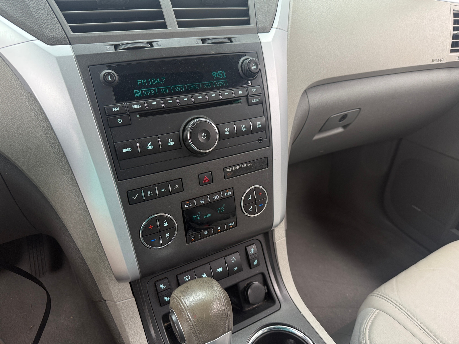 Thumbnail: 2012 Chevrolet Traverse - 4