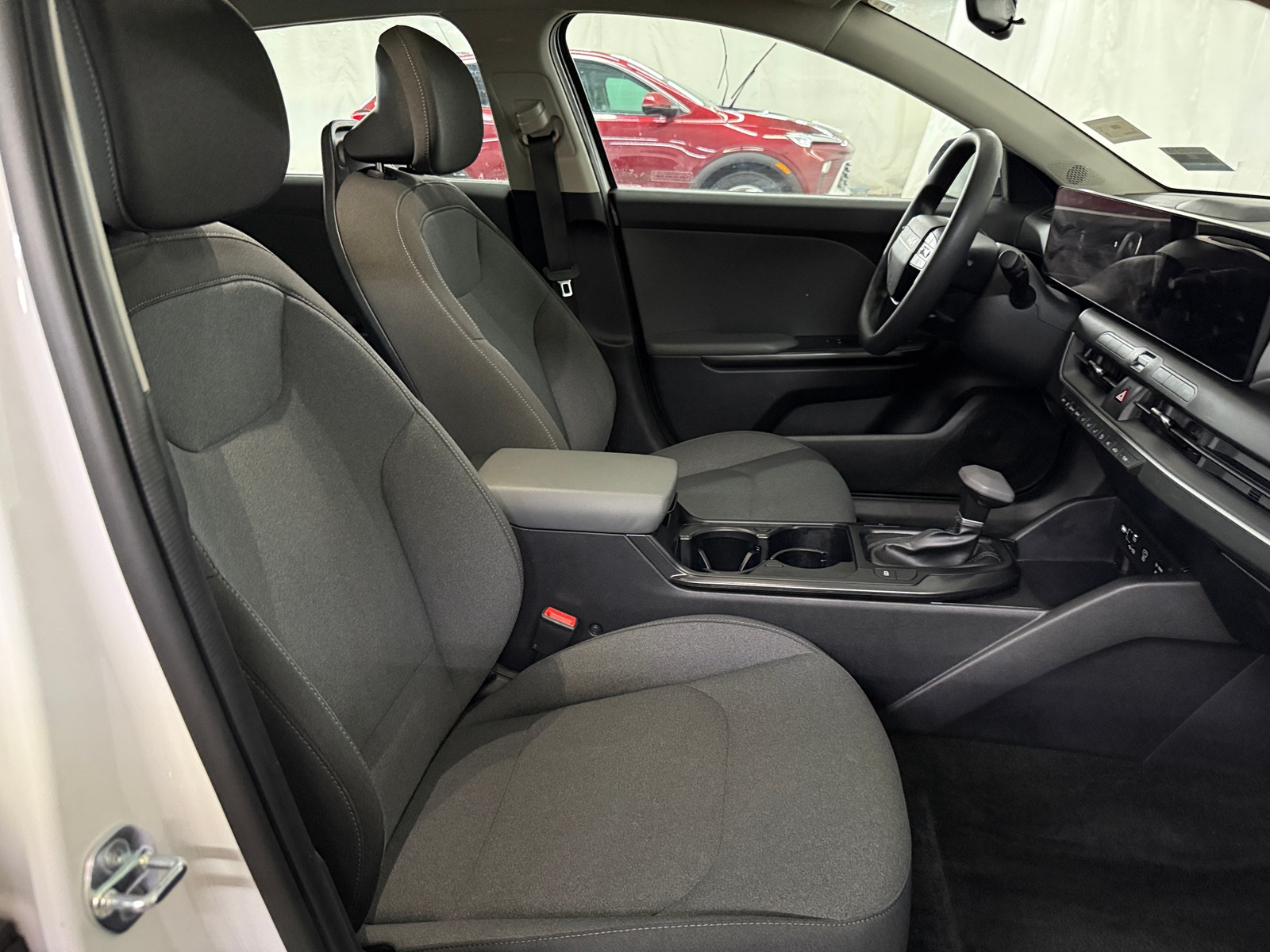 Thumbnail: 2025 Kia K4 - 2