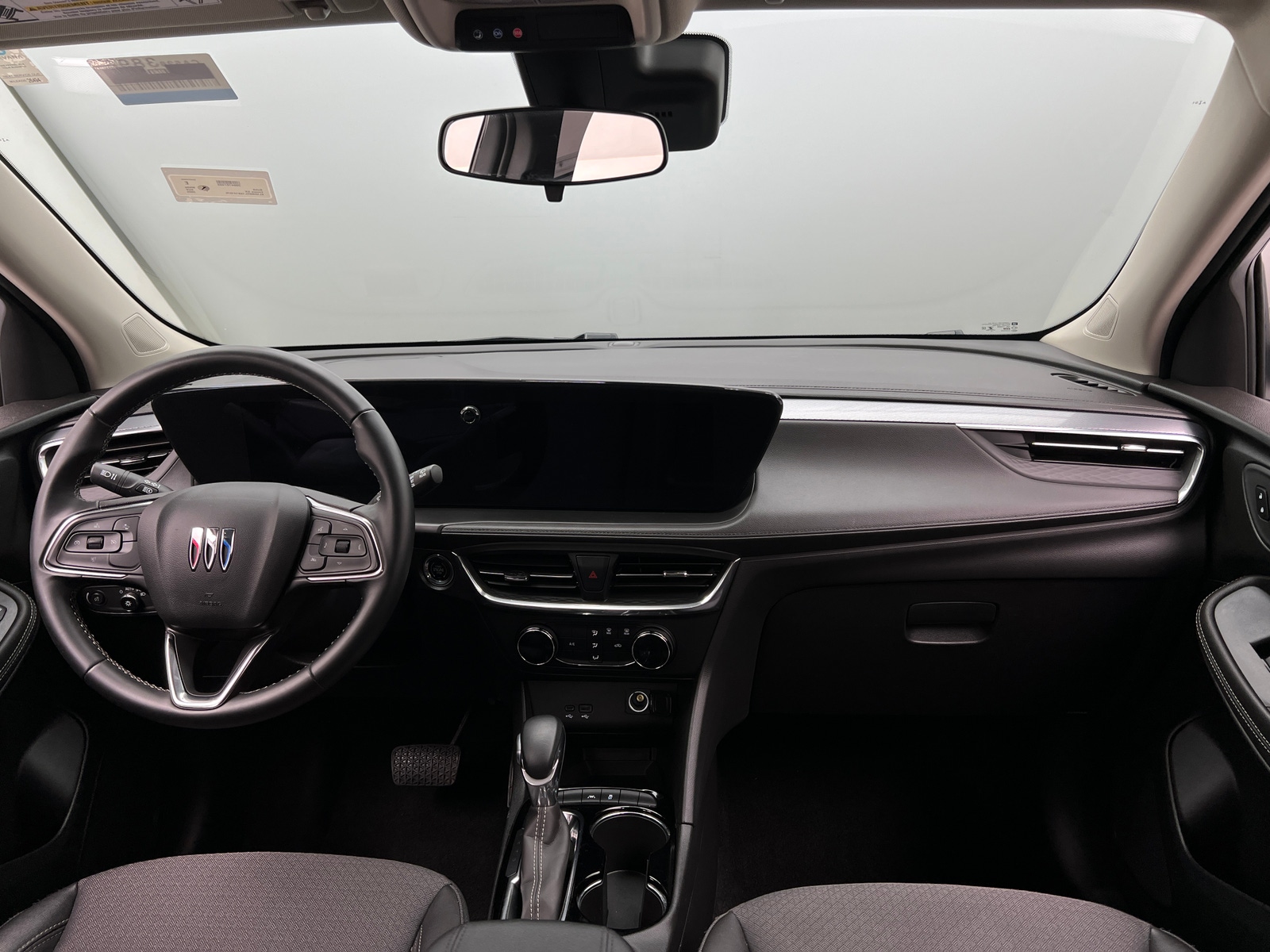 Thumbnail: 2025 Buick Encore GX - 3