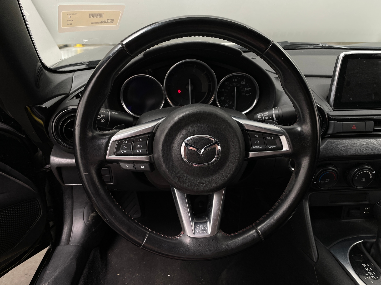 Thumbnail: 2016 Mazda MX-5 Miata - 5