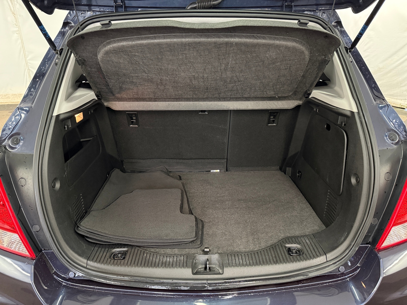 Thumbnail: 2019 Chevrolet Trax - 7