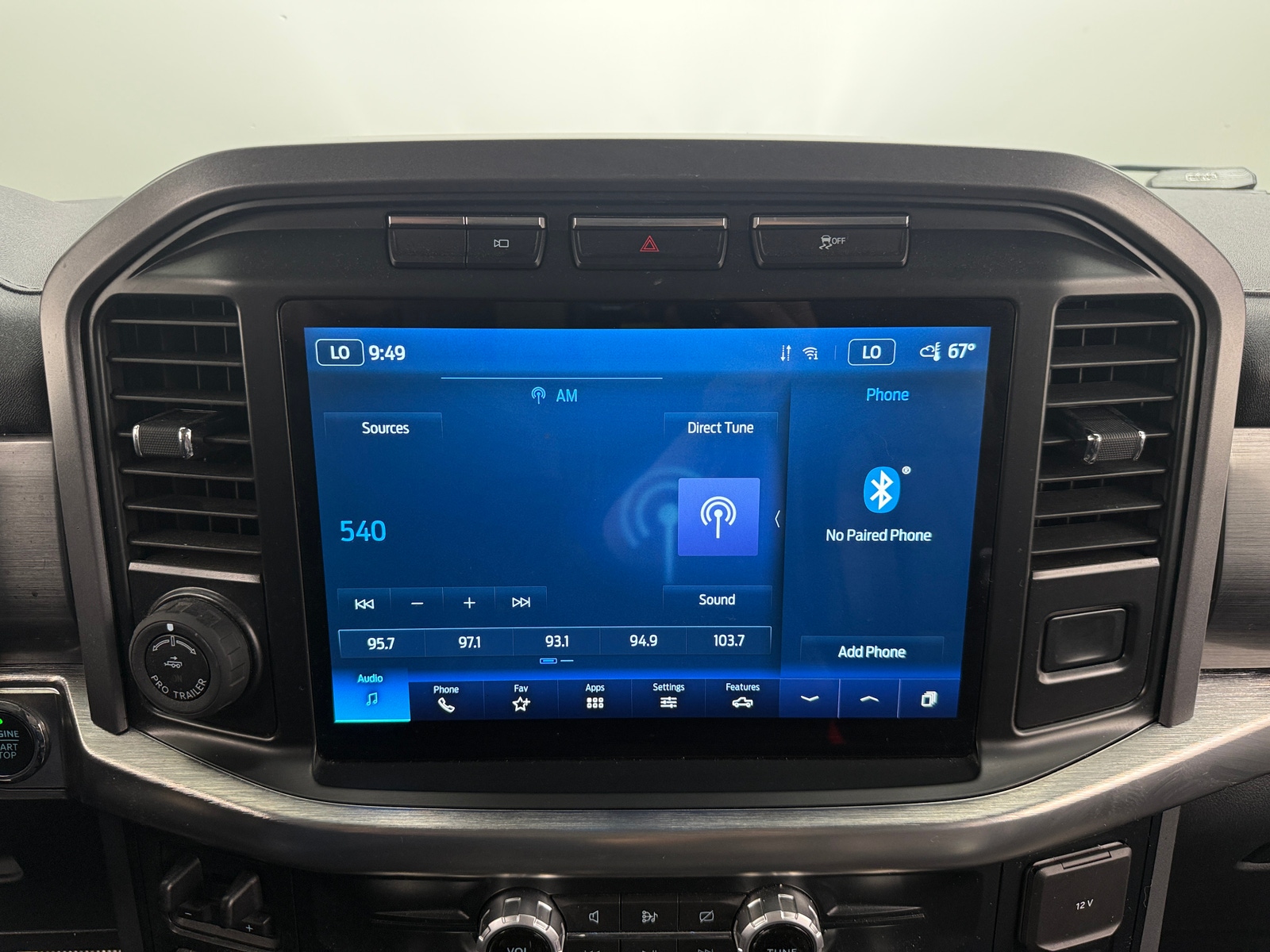 Thumbnail: 2022 Ford Econoline - 3