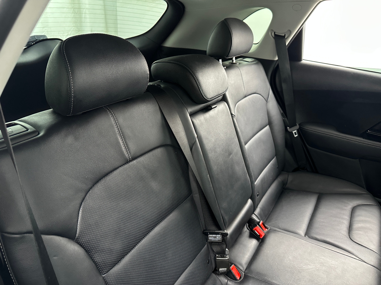 Thumbnail: 2018 Kia Niro - 5