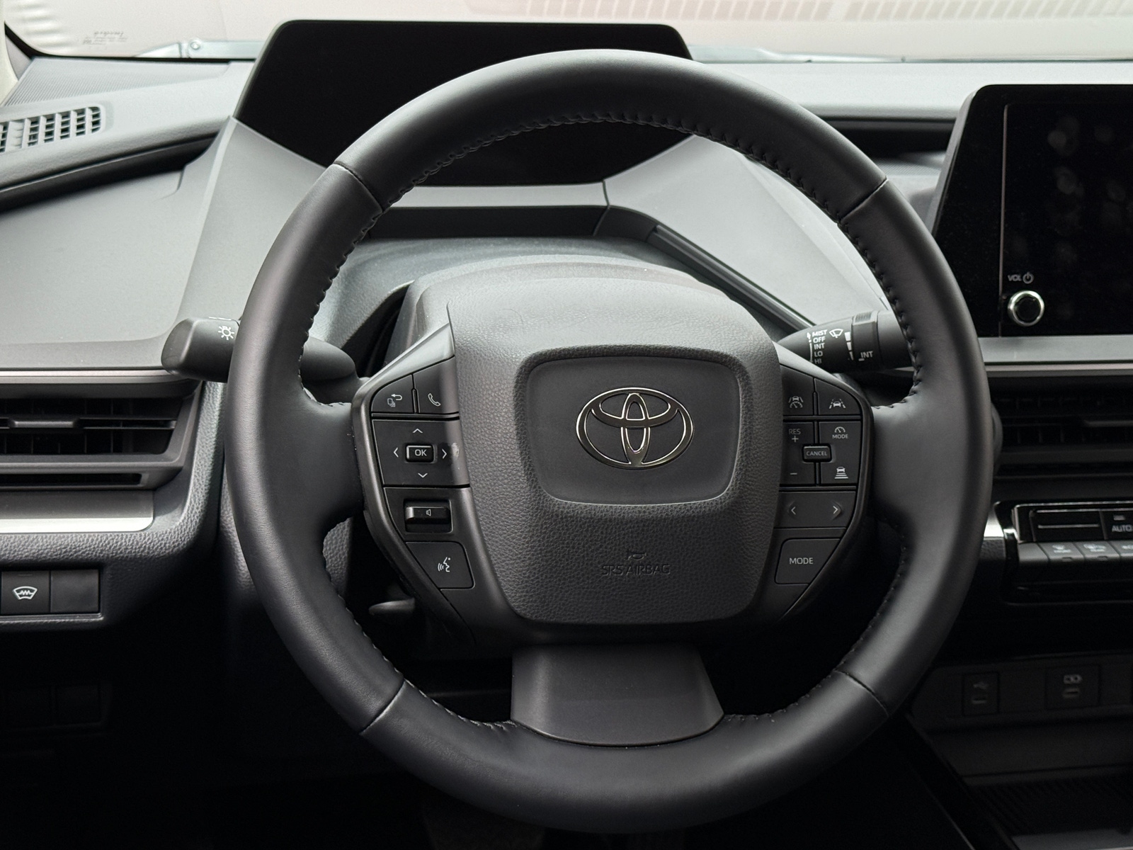 Thumbnail: 2024 Toyota Prius - 5