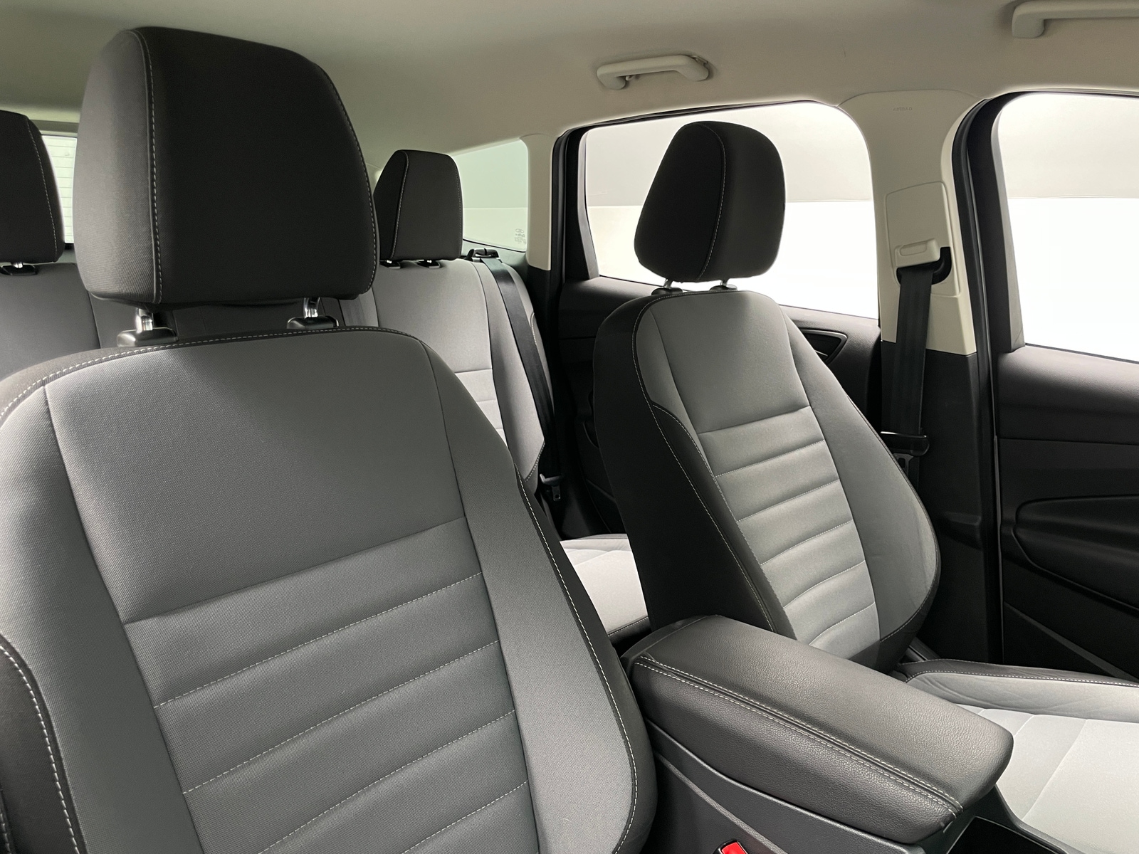 Thumbnail: 2017 Ford Escape - 2