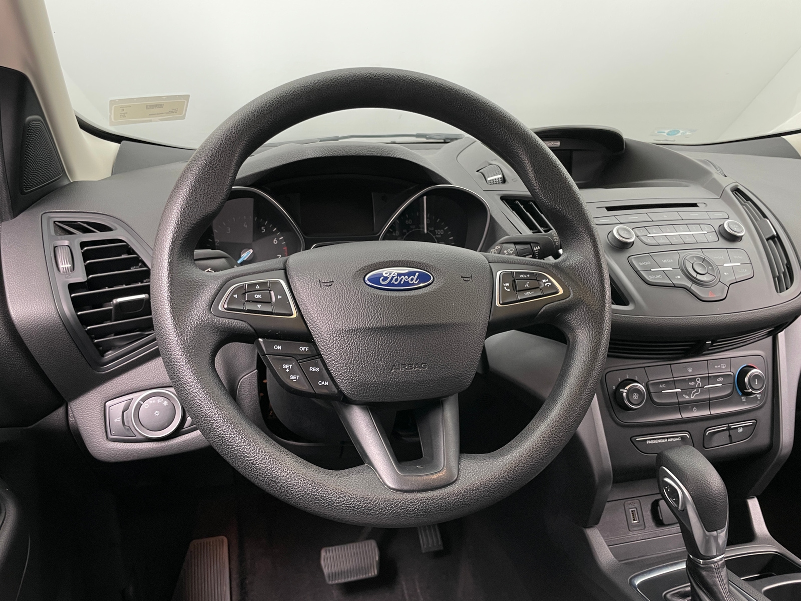 Thumbnail: 2017 Ford Escape - 5