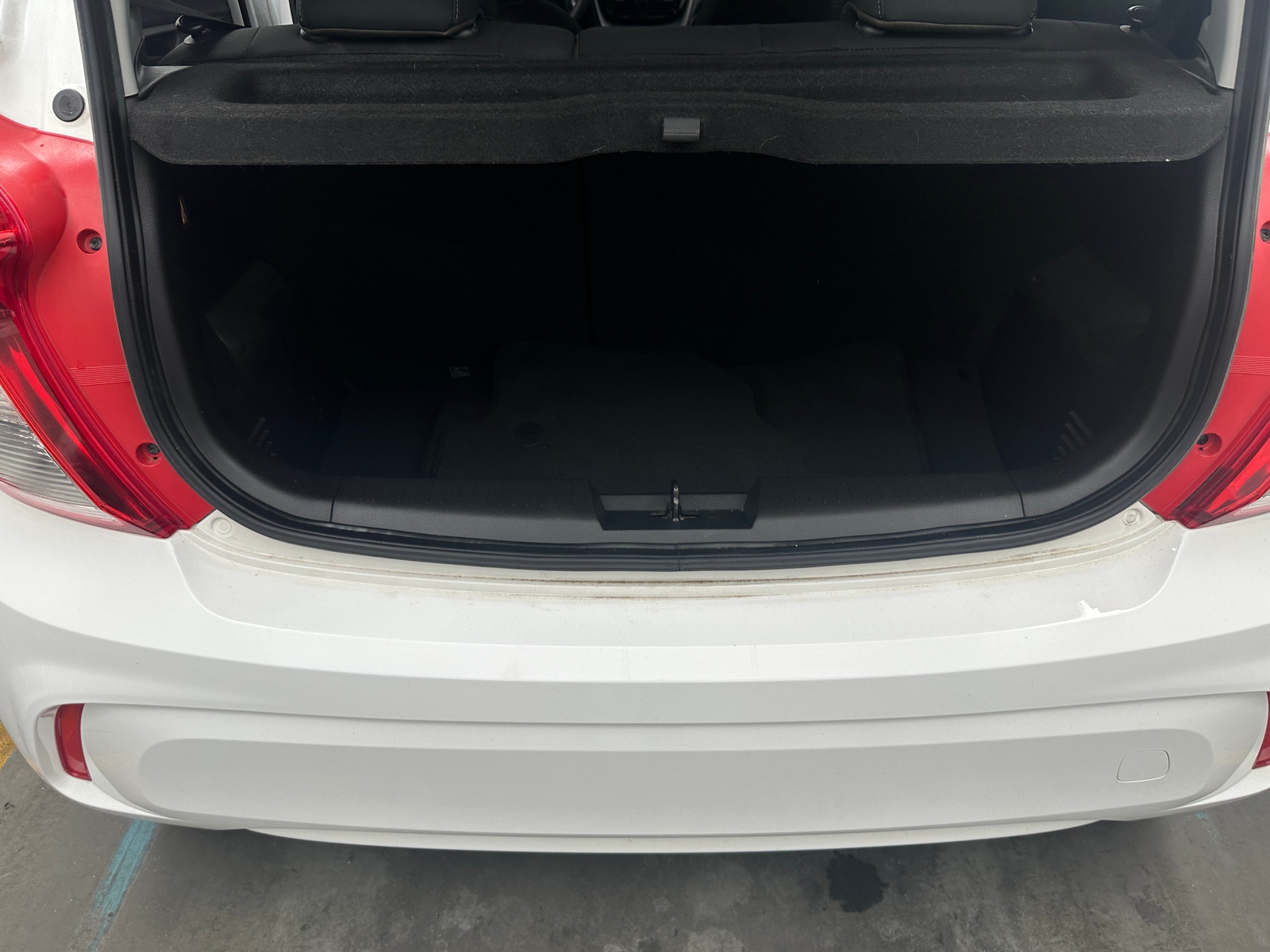 Thumbnail: 2020 Chevrolet Spark - 6