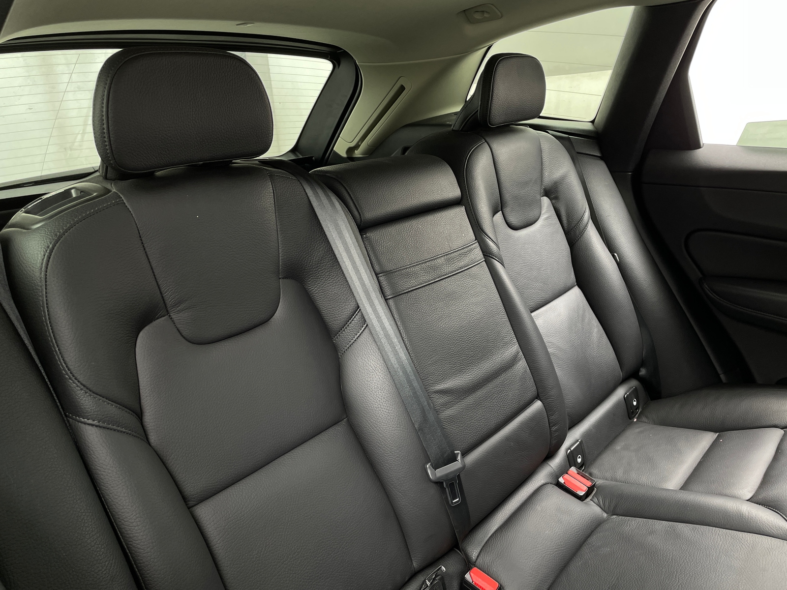 Thumbnail: 2020 Volvo XC60 - 5