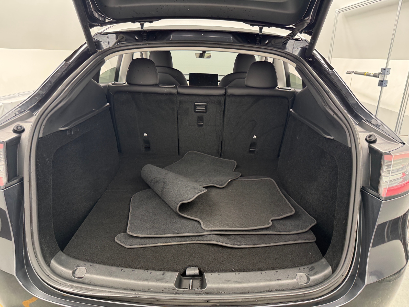 Thumbnail: 2025 Tesla Model Y - 5