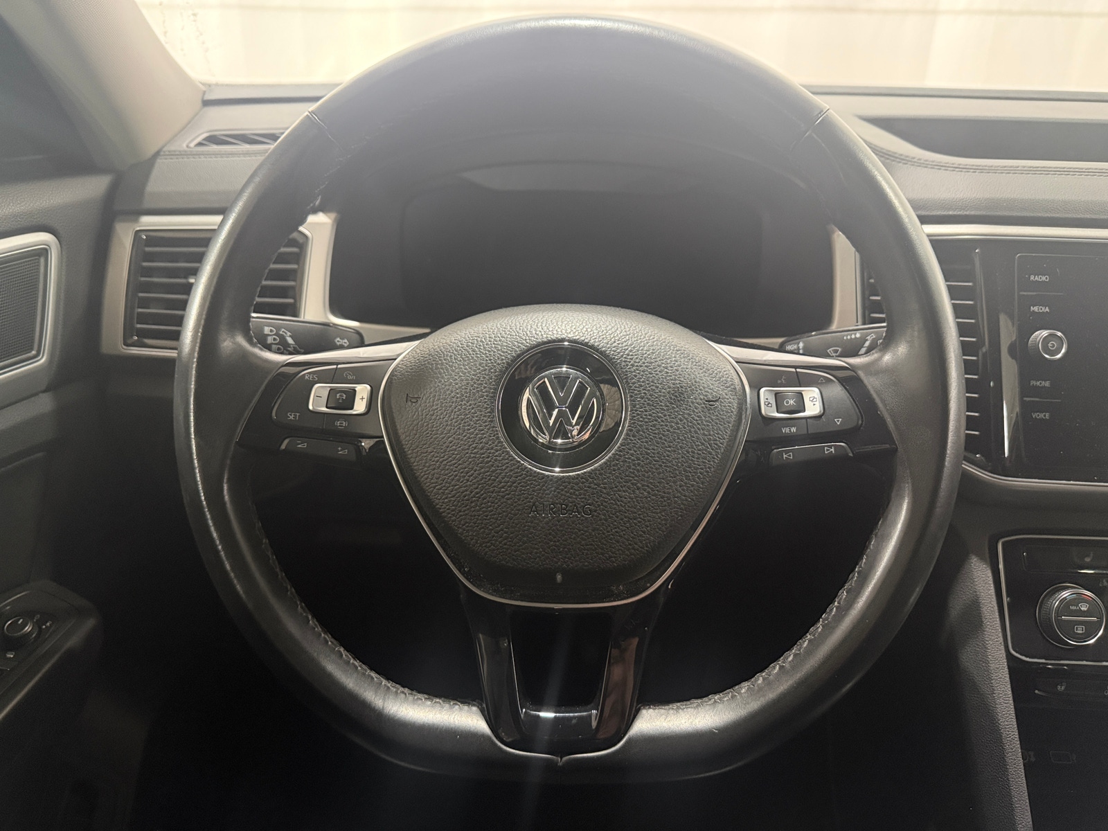 Thumbnail: 2019 Volkswagen Atlas - 5