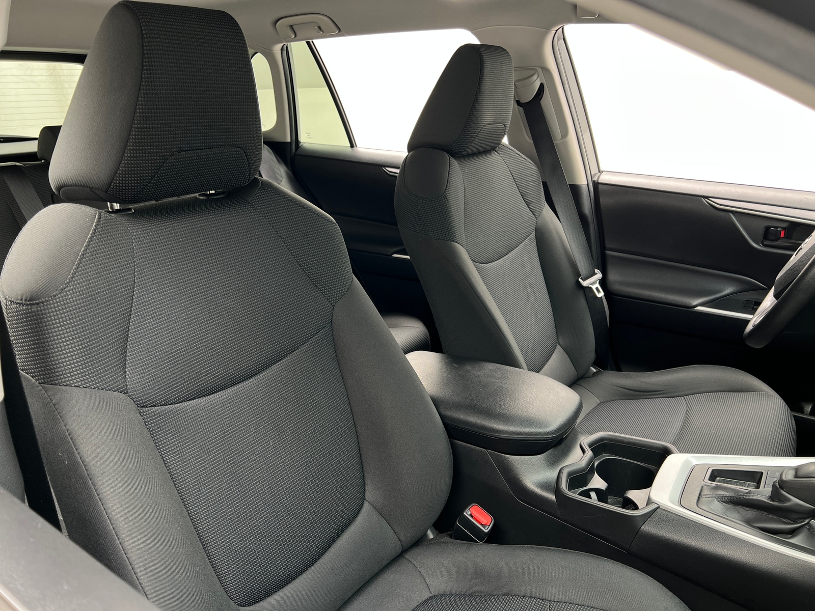 Thumbnail: 2021 Toyota RAV4 - 2