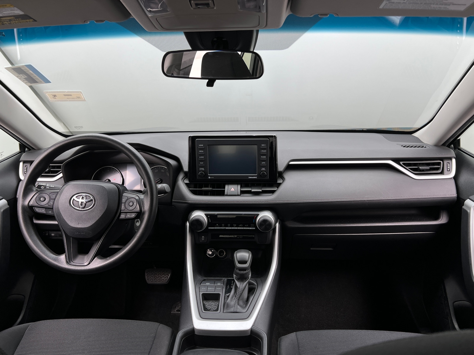 Thumbnail: 2021 Toyota RAV4 - 3